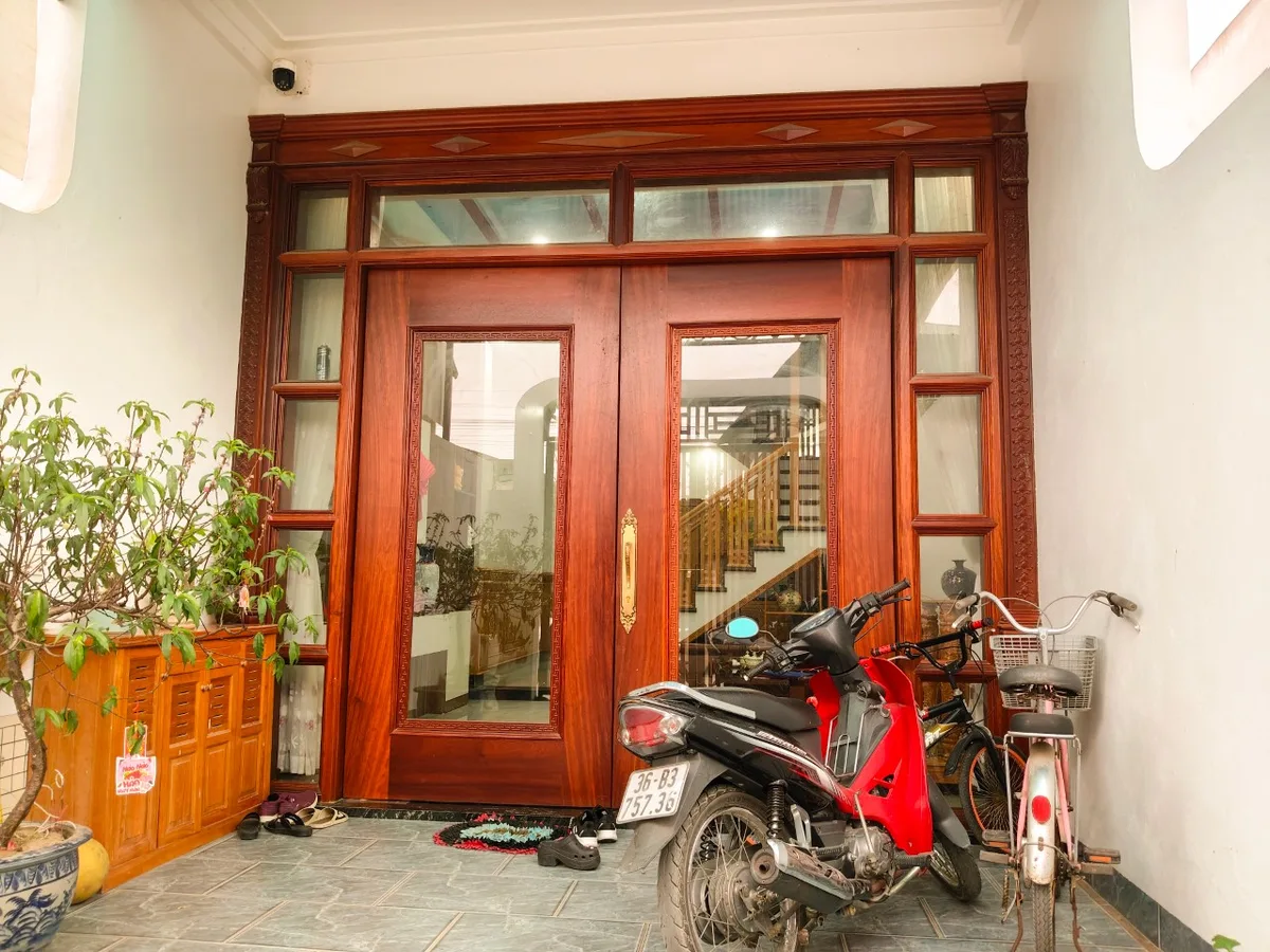 Bán nhà 2 tầng phố Lê Niệm, phường Quảng Hưng - diện tích 123m², mặt tiền 4m, giá nhỉnh 3 tỷ