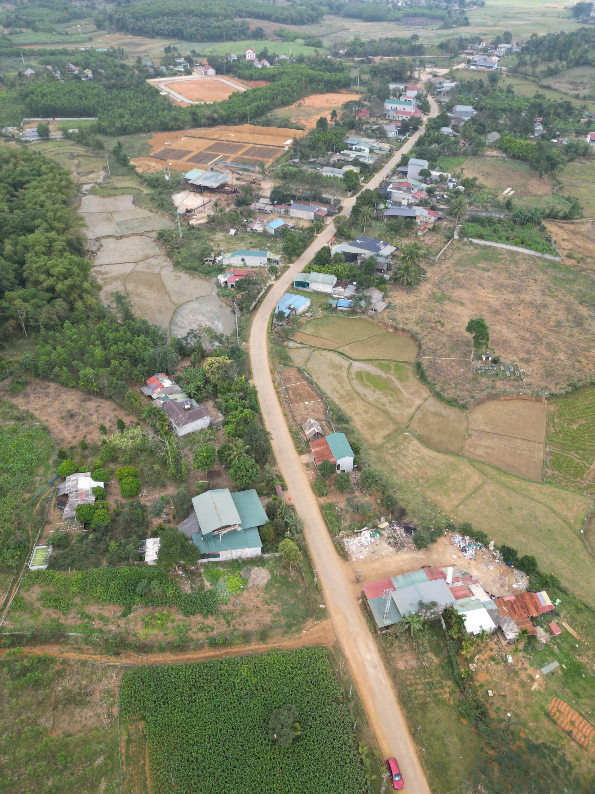 Bán đất Cao Ngọc Ngọc Lặc 148m² thổ cư, mặt tiền 6m, bám đường liên xã 9m - giá 285 triệu