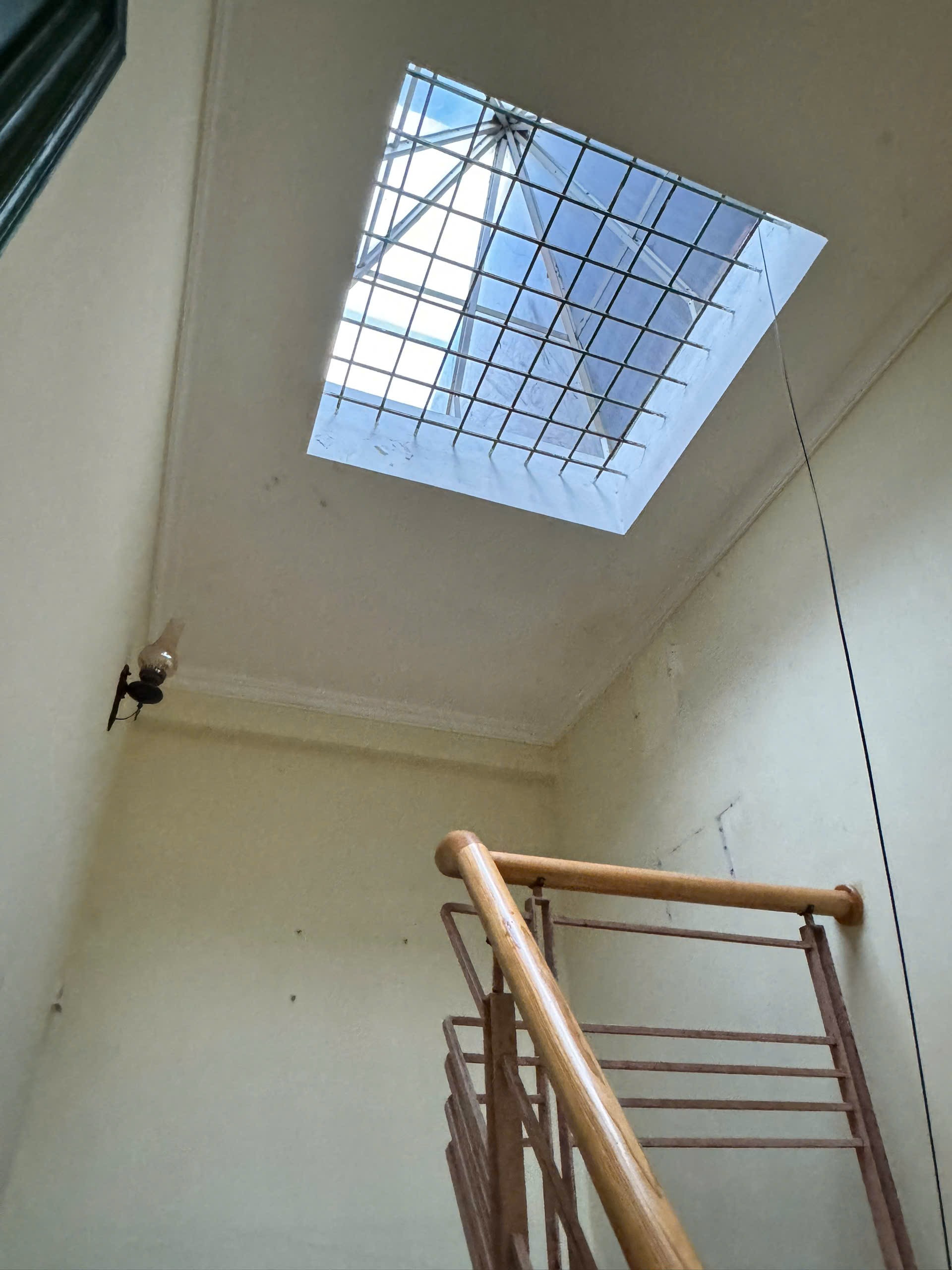 Bán nhà 2 tầng trung tâm Tp Thanh Hóa (rất cần tiền)