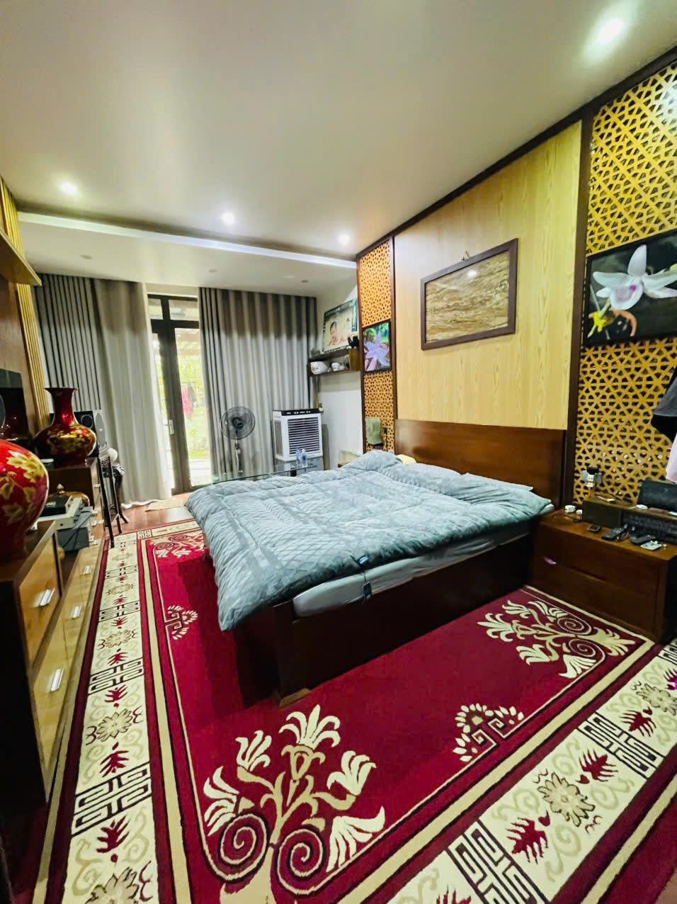 Nhà 4 tầng cốt lệch mặt đường Nguyễn Trãi - 83m² - vỉa hè rộng hơn 30m - vừa ở vừa kinh doanh cực tốt