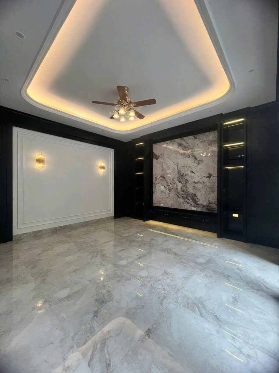 Bán nhà 4 tầng phường Hàm Rồng - mặt tiền 7,2m - đường 10m - kinh doanh cực tốt