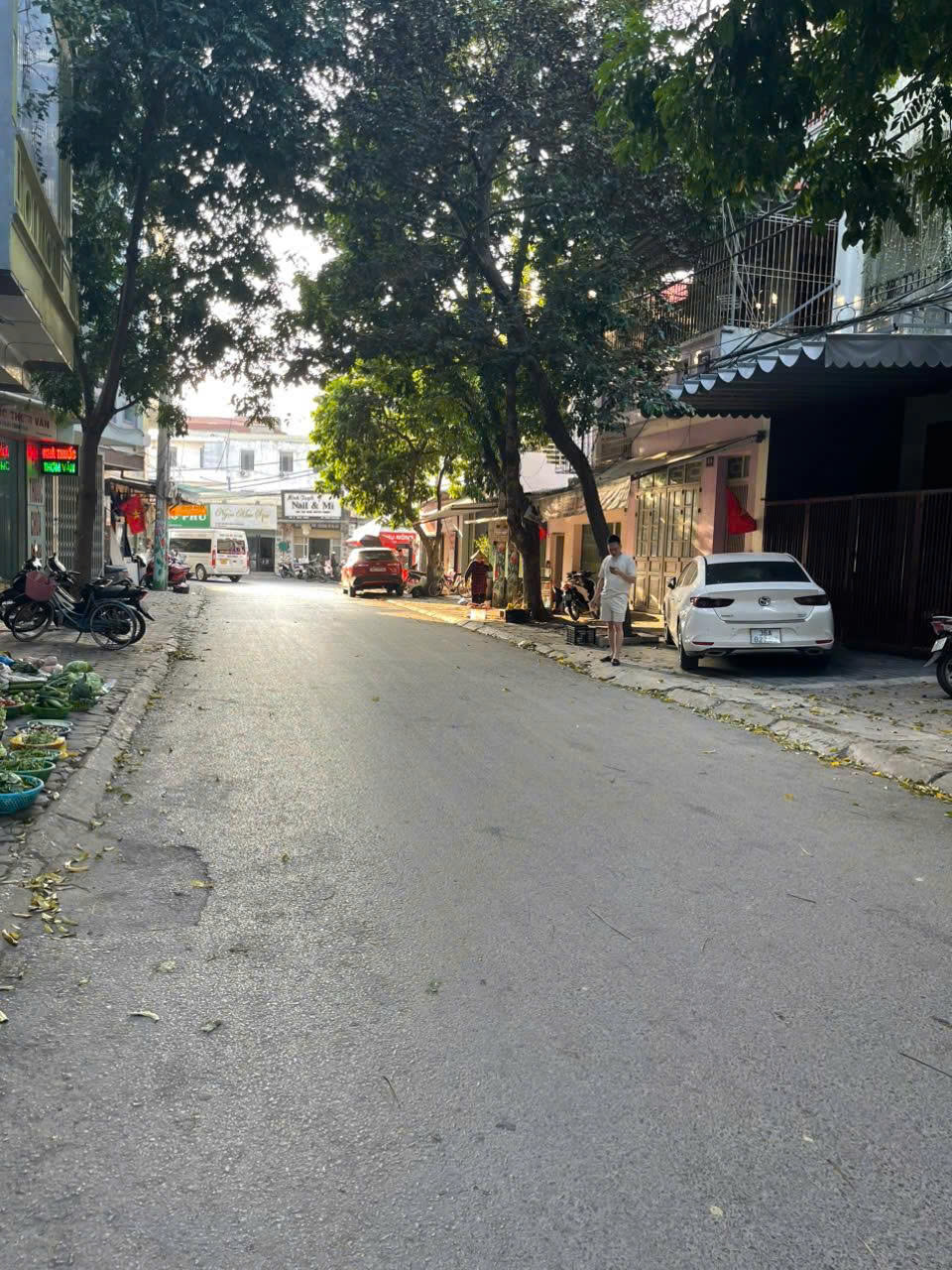 Bán đất Trần Bình Trọng P. Đông Sơn 211,1m2 gần Chợ Đông Thành - đường 5m hướng nam giá 3,6 tỷ