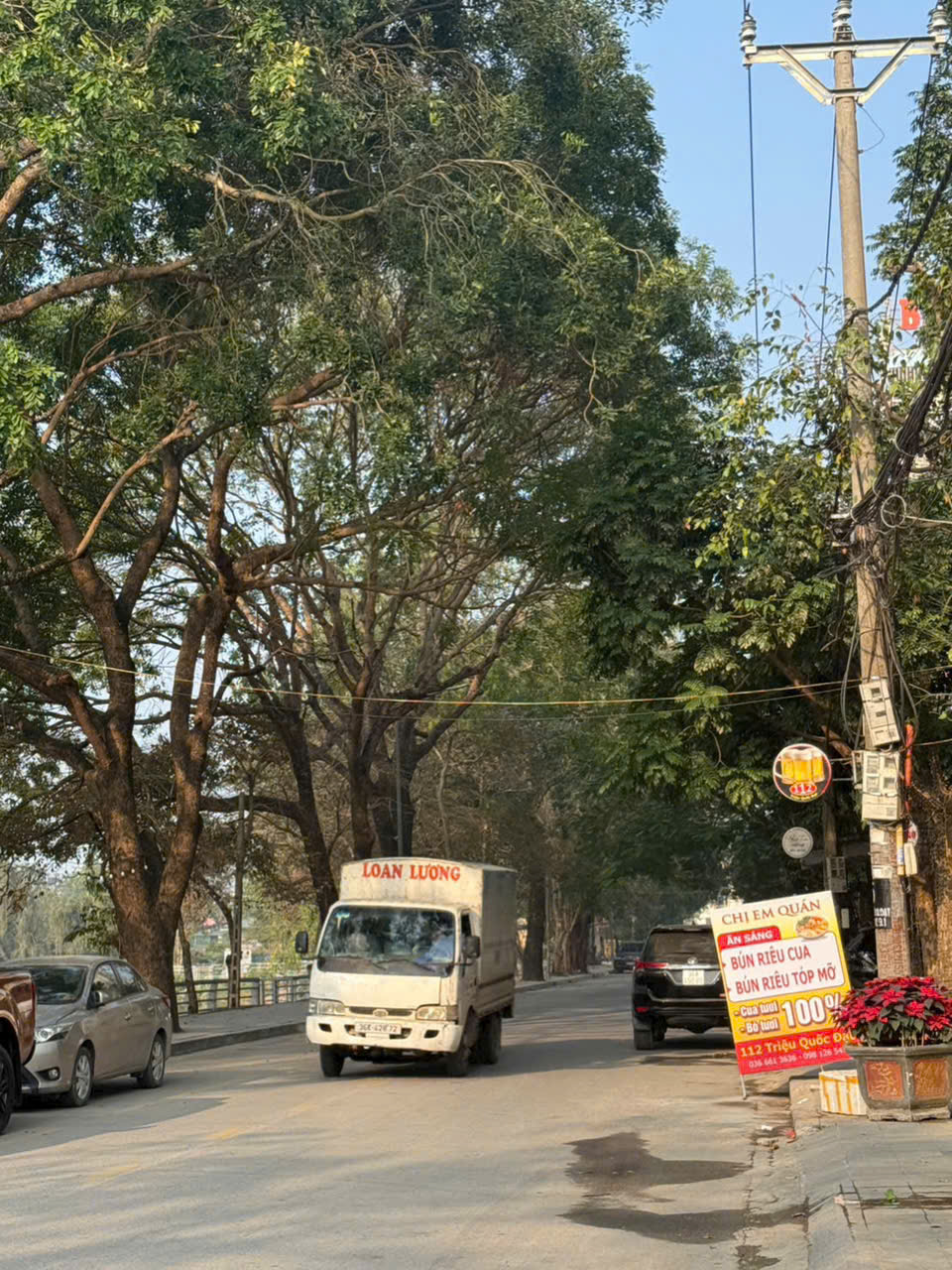 Nhà 4 tầng cốt lệch gần quảng trường Lam Sơn - dt sàn ~130m² - ô tô tránh, vỉa hè - giá 3,98 tỷ