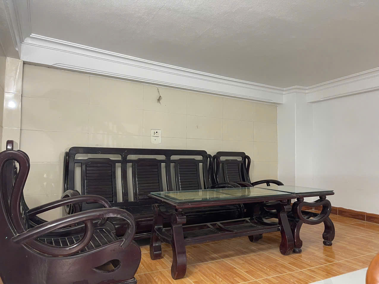 Nhà 3.5 tầng gần Chợ Tây Thành - dt ~50m2, mt 4.05m nở hậu, ngõ ô tô chỉ cách Nguyễn Trãi 15m