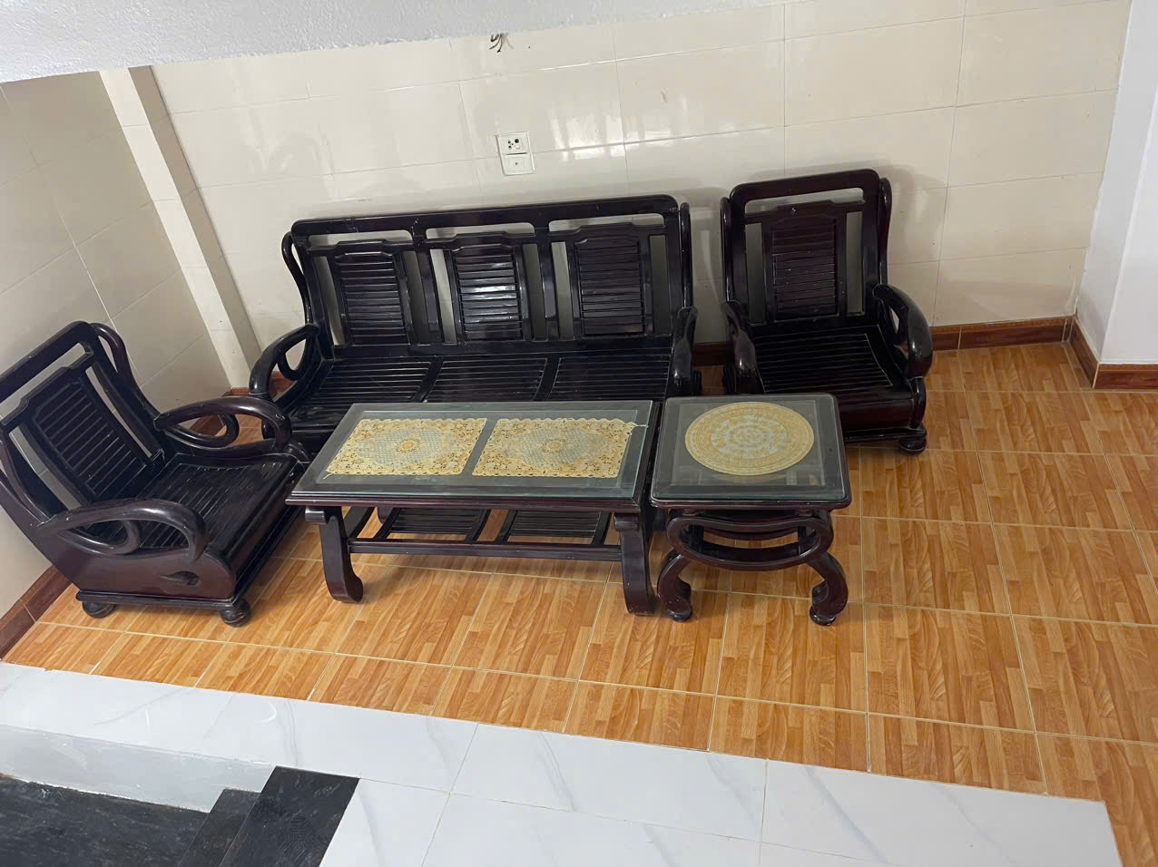 Nhà 3.5 tầng gần Chợ Tây Thành - dt ~50m2, mt 4.05m nở hậu, ngõ ô tô chỉ cách Nguyễn Trãi 15m