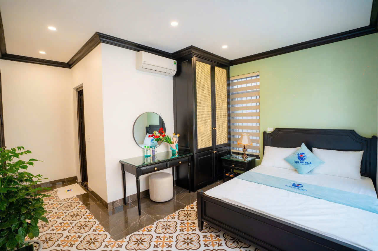 Bán biệt thự Flc Sầm Sơn 218m2 - mặt tiền 12m - view biển - villa sang trọng giá 14,5 tỷ