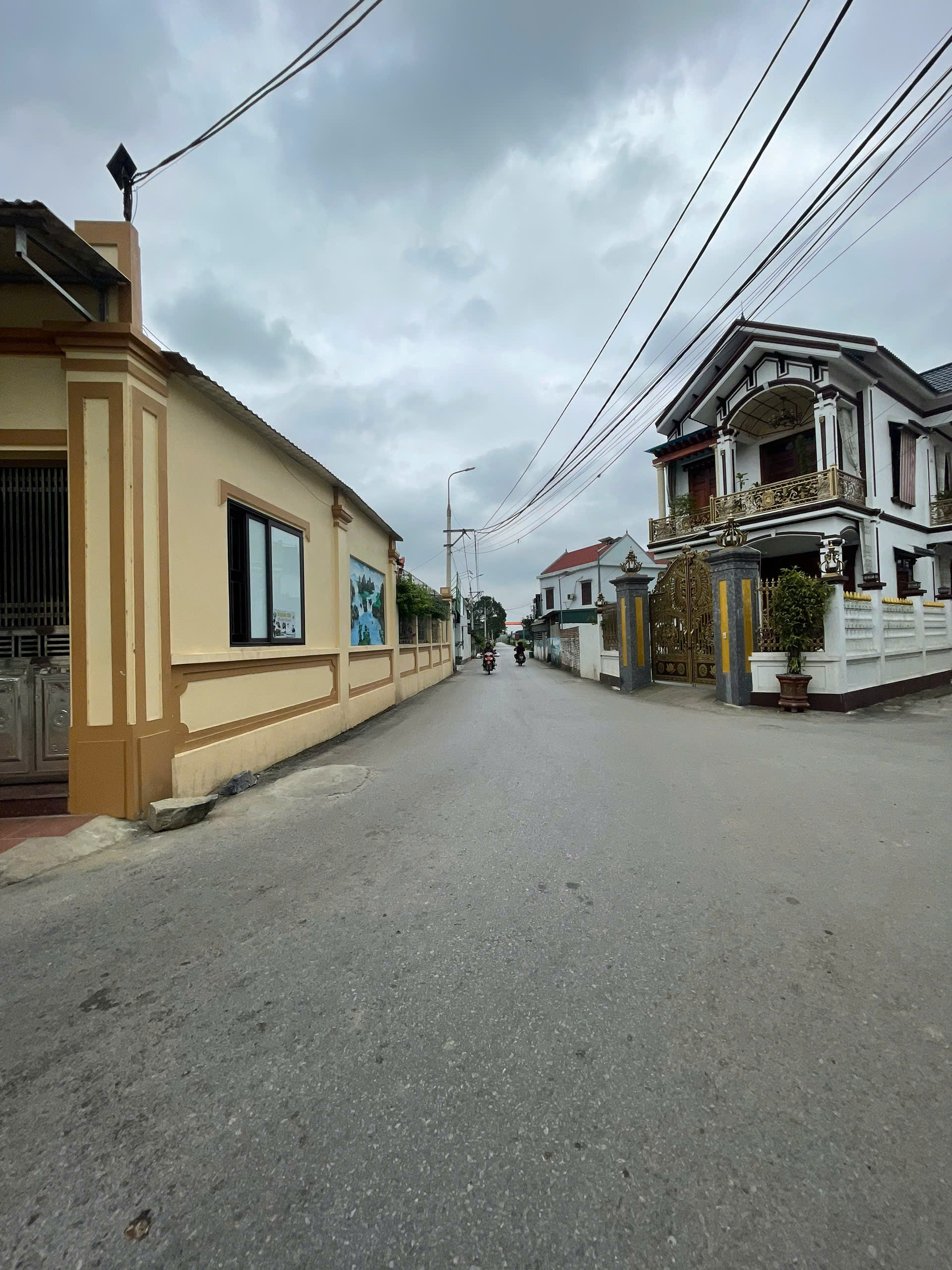 Đất đầu tư Thiệu Vân 347m2 mặt tiền 13.09m - chia 3 lô, giá chỉ ~3.2 tỷ, rẻ hơn thị trường 2 - 3 giá