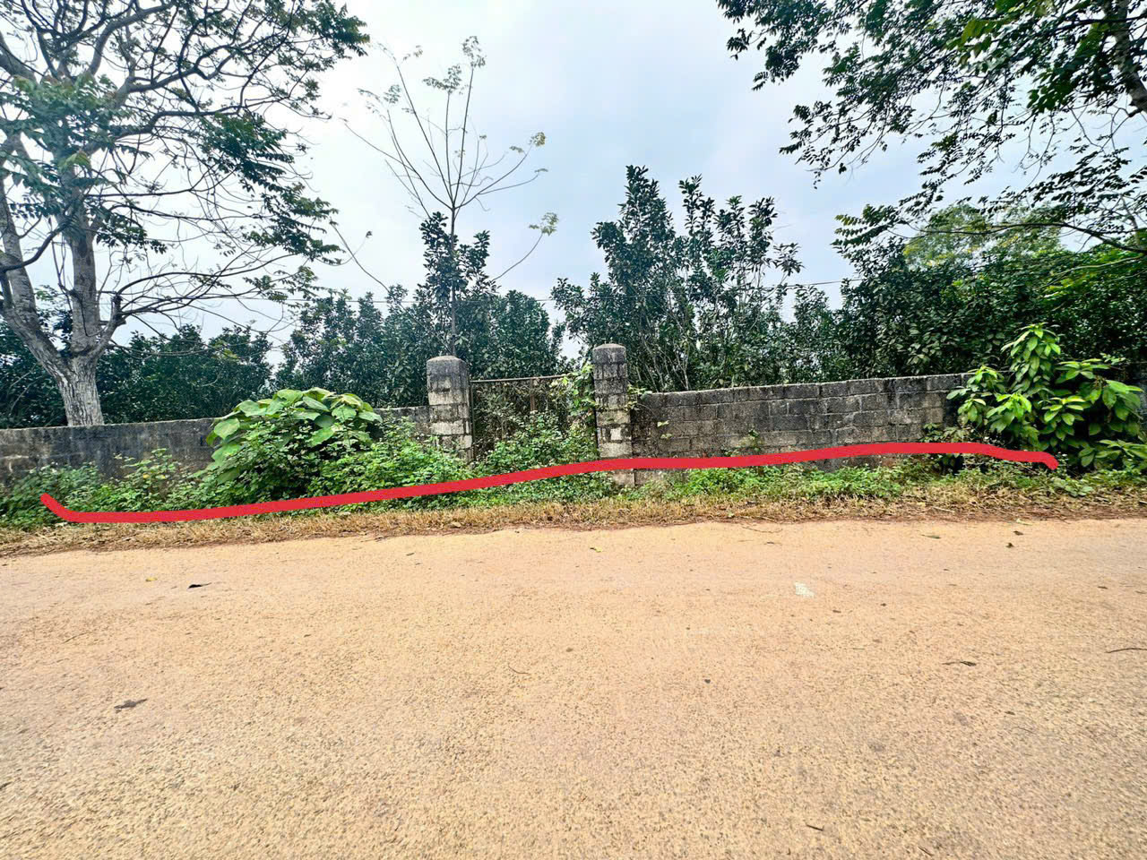 Bán đất Vân Du Thạch Thành 200m2 giá 1xx triệu - gần phố cát, có thổ cư