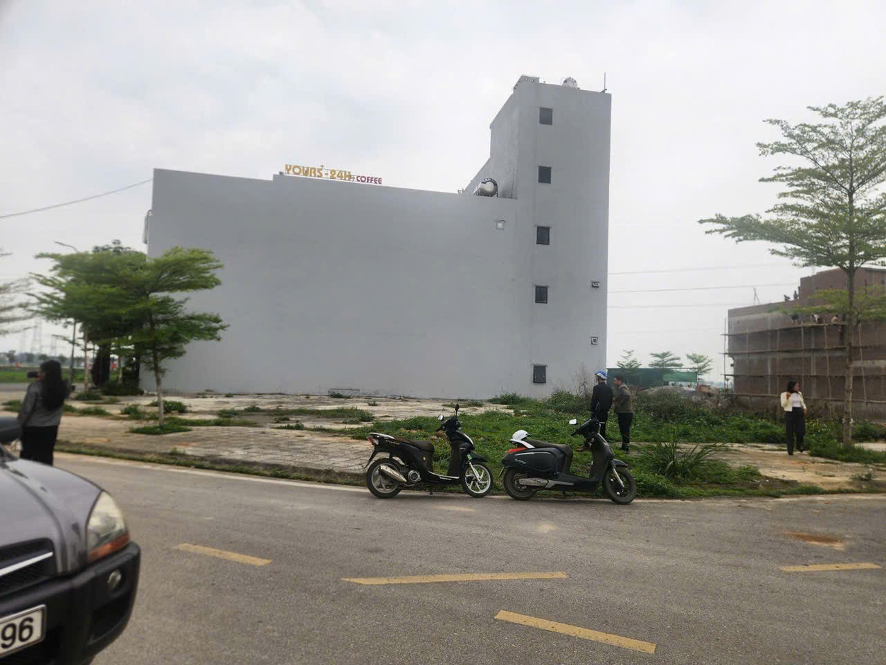 Đất 3 mặt tiền Thiệu Hóa 358m2 mbqh 2021 giá 5,2 tỷ - giảm sốc 300 triệu cần bán gấp