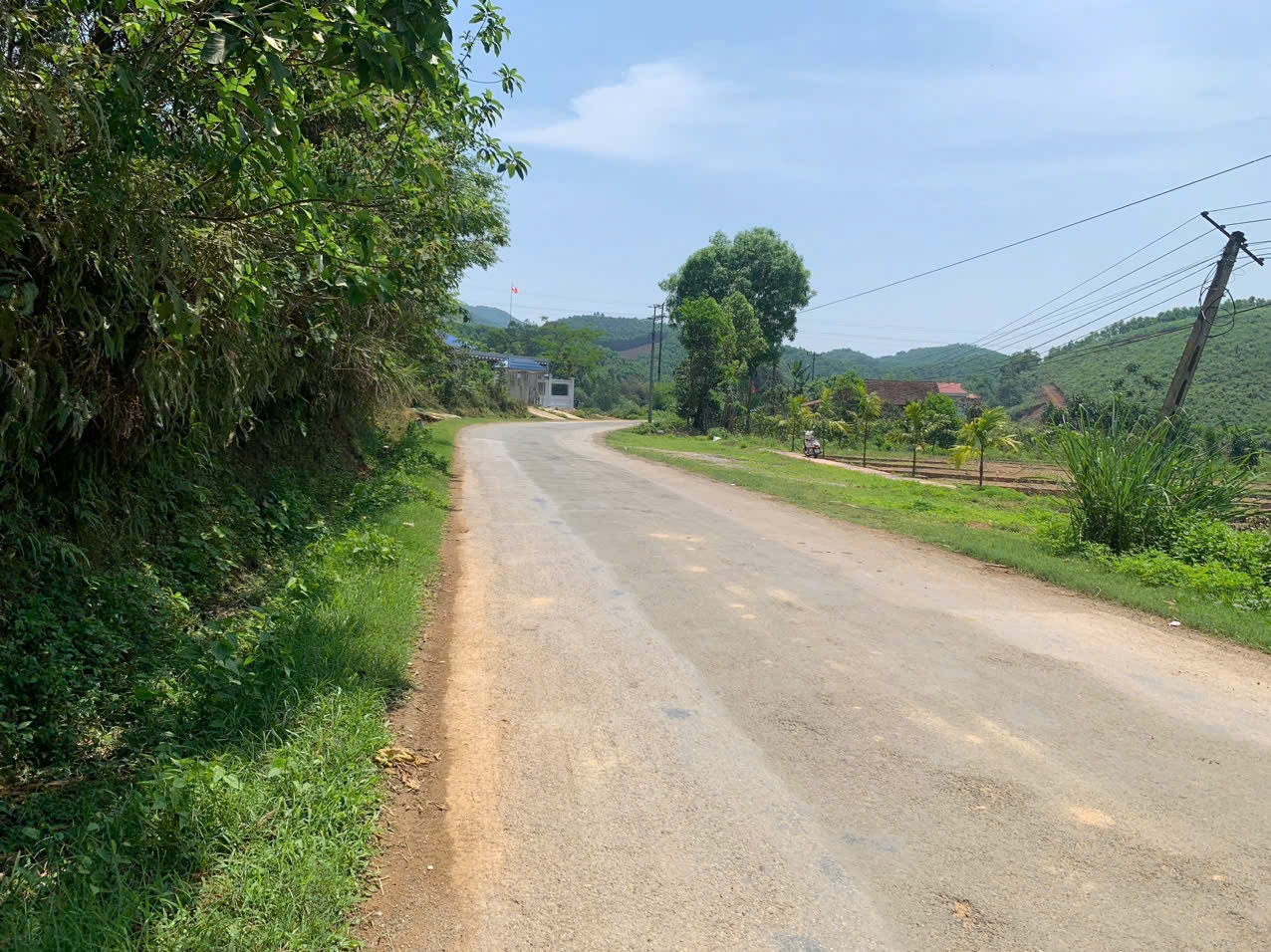 Đất bám trục chính QL 47 Thường Xuân - 143,5m², mặt tiền 5m - giá chỉ 2xx triệu