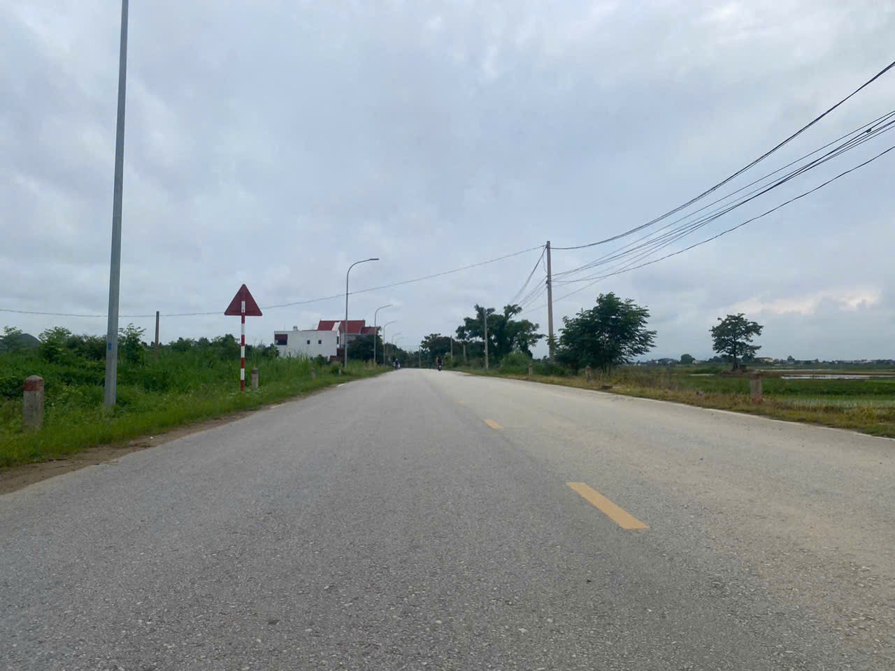 Bán đất mbqh 4961 Thiệu Khánh tp Thanh Hóa - 90m² mặt tiền 5m, trục chính, giá 1,75 tỷ