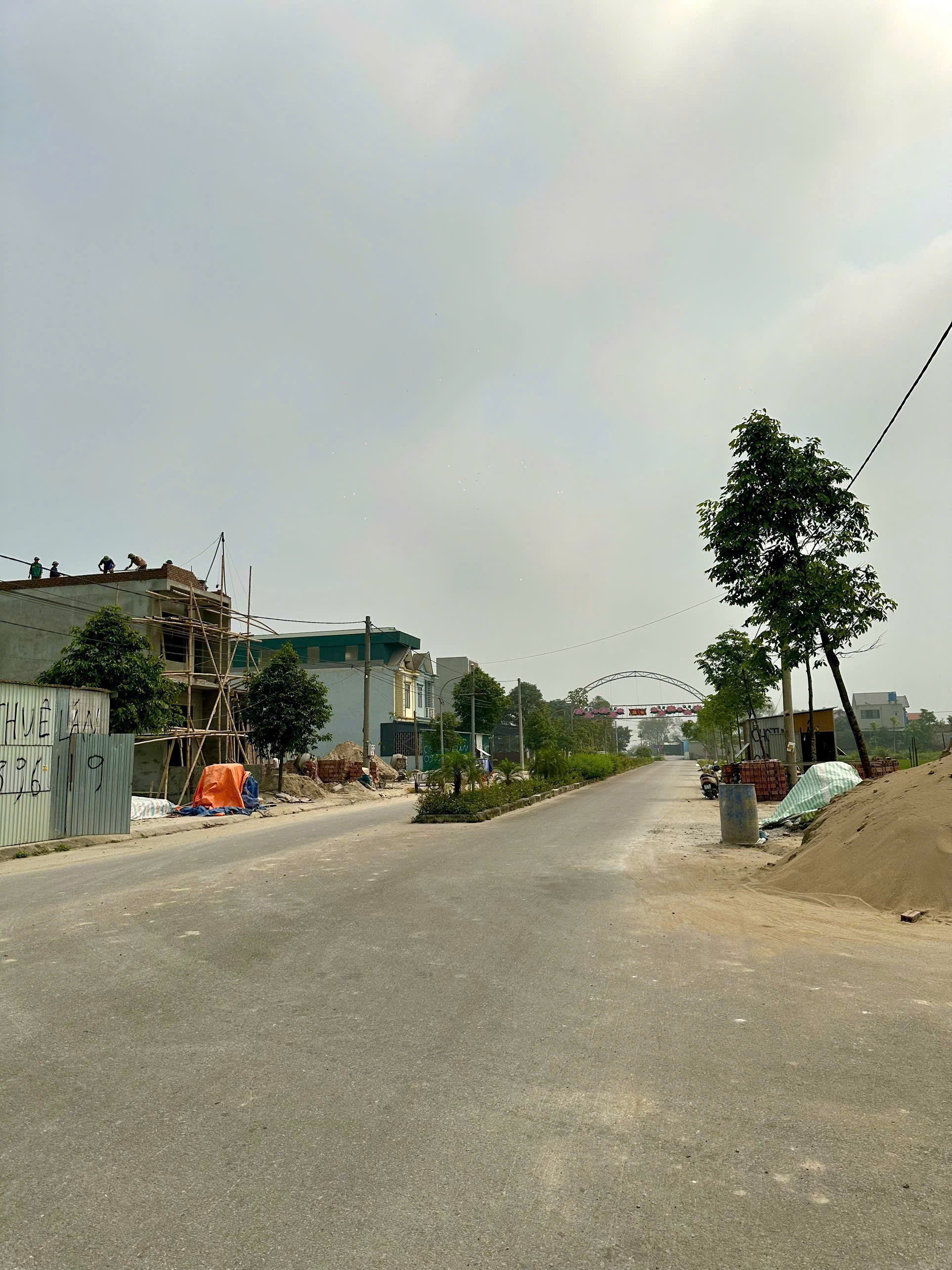 Bán đất mbqh 541 Đông Quang - 125m², mt 5m, đường 17.5m, giá nhỉnh 1 tỷ/lô