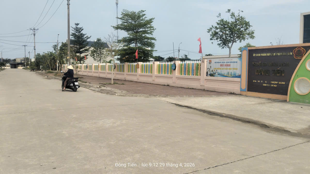 Bán đất mb 1163 Đông Tiến 173m2, mặt tiền 7m - đối diện trường mầm non giá 1,x tỷ