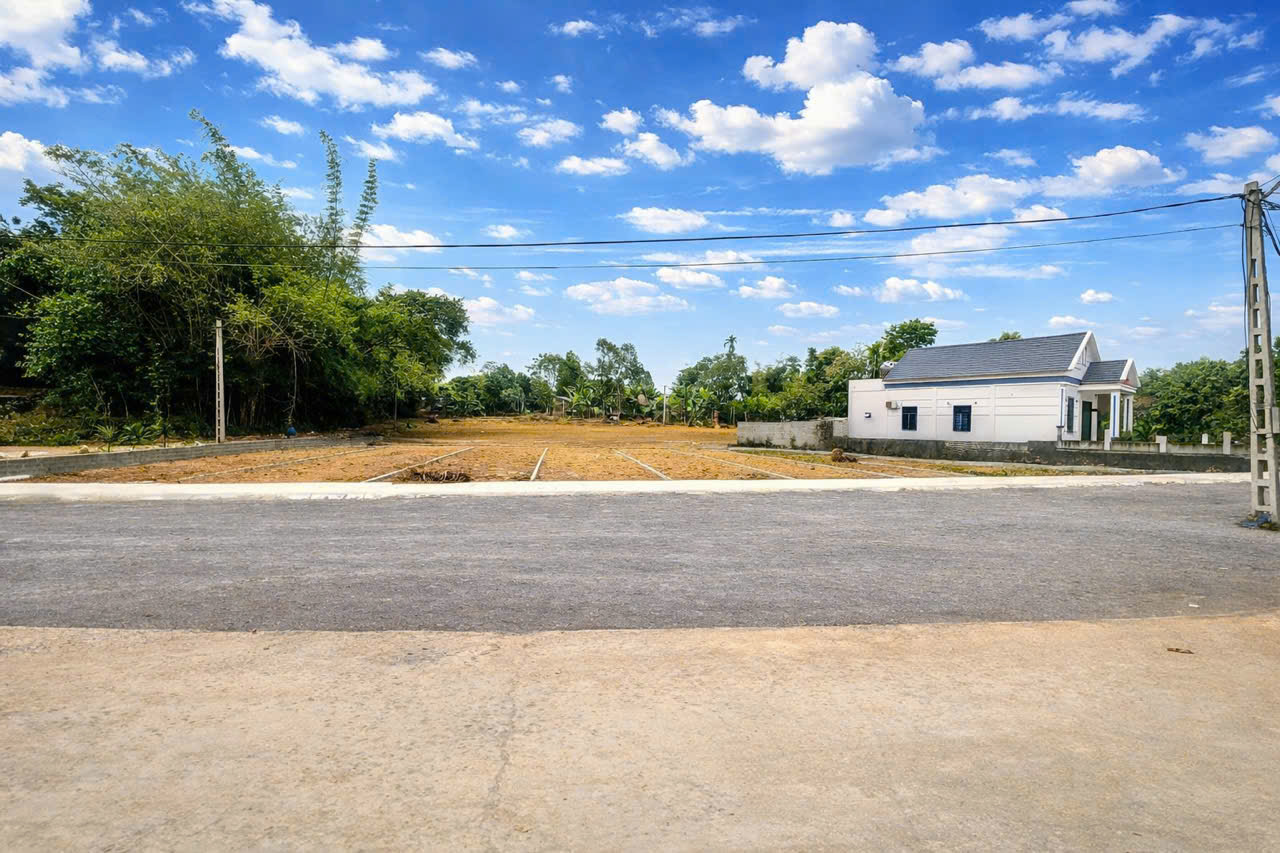 3 lô đất Thọ Cường Triệu Sơn, hơn 100m²/lô, gần đường 26m, cách sân bay Thọ Xuân 5km - giá chỉ 3xx triệu