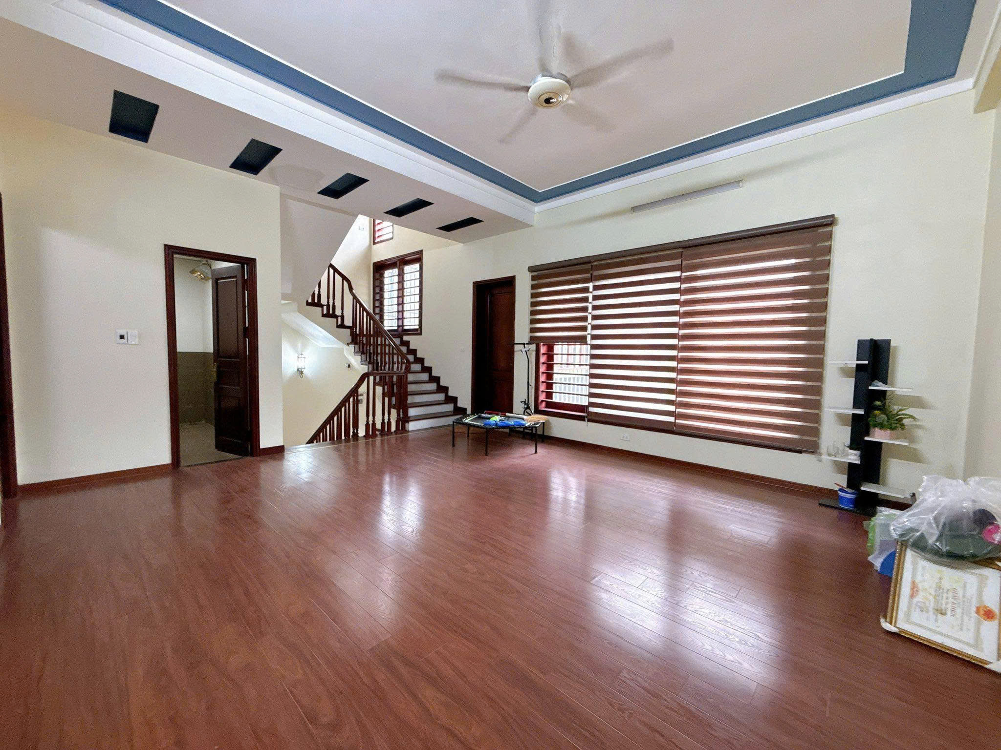 Biệt thự góc Đông Thọ 320m2 - mặt tiền 16.8m - 3 tầng hoàn thiện - view xanh cực hiếm