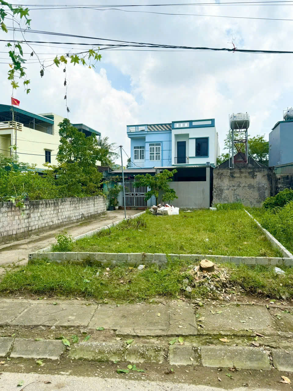 Bán đất Quảng Hưng tp Thanh Hóa 103.3m2 - đối diện mb2349 - gần bigc - giá 2,x tỷ