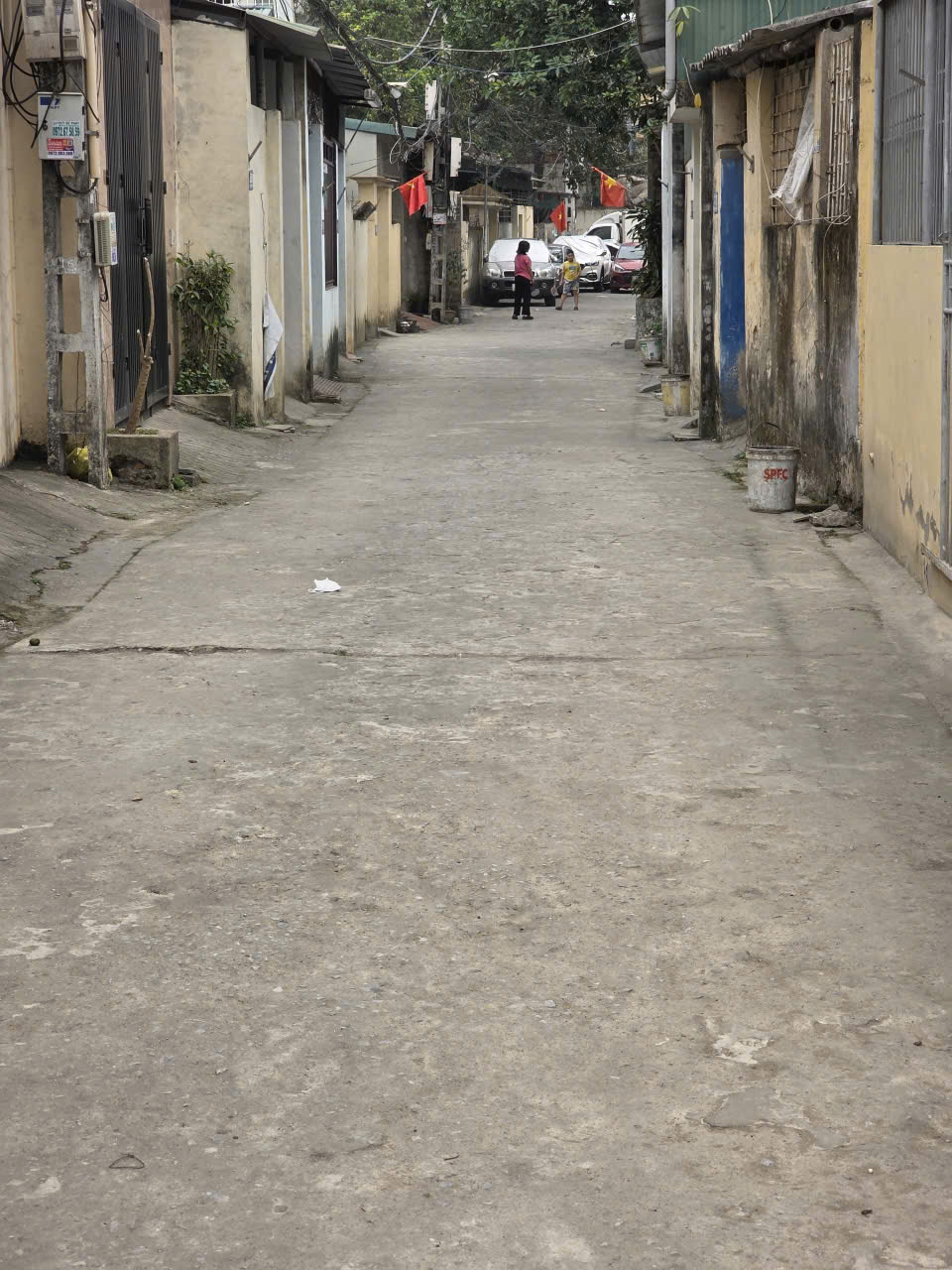 Đất Đông Thọ Thanh Hóa 81m2 vài bước chân ra Bà Triệu - ô tô tránh - mặt tiền 6.1m giá nhỉnh 2 tỷ