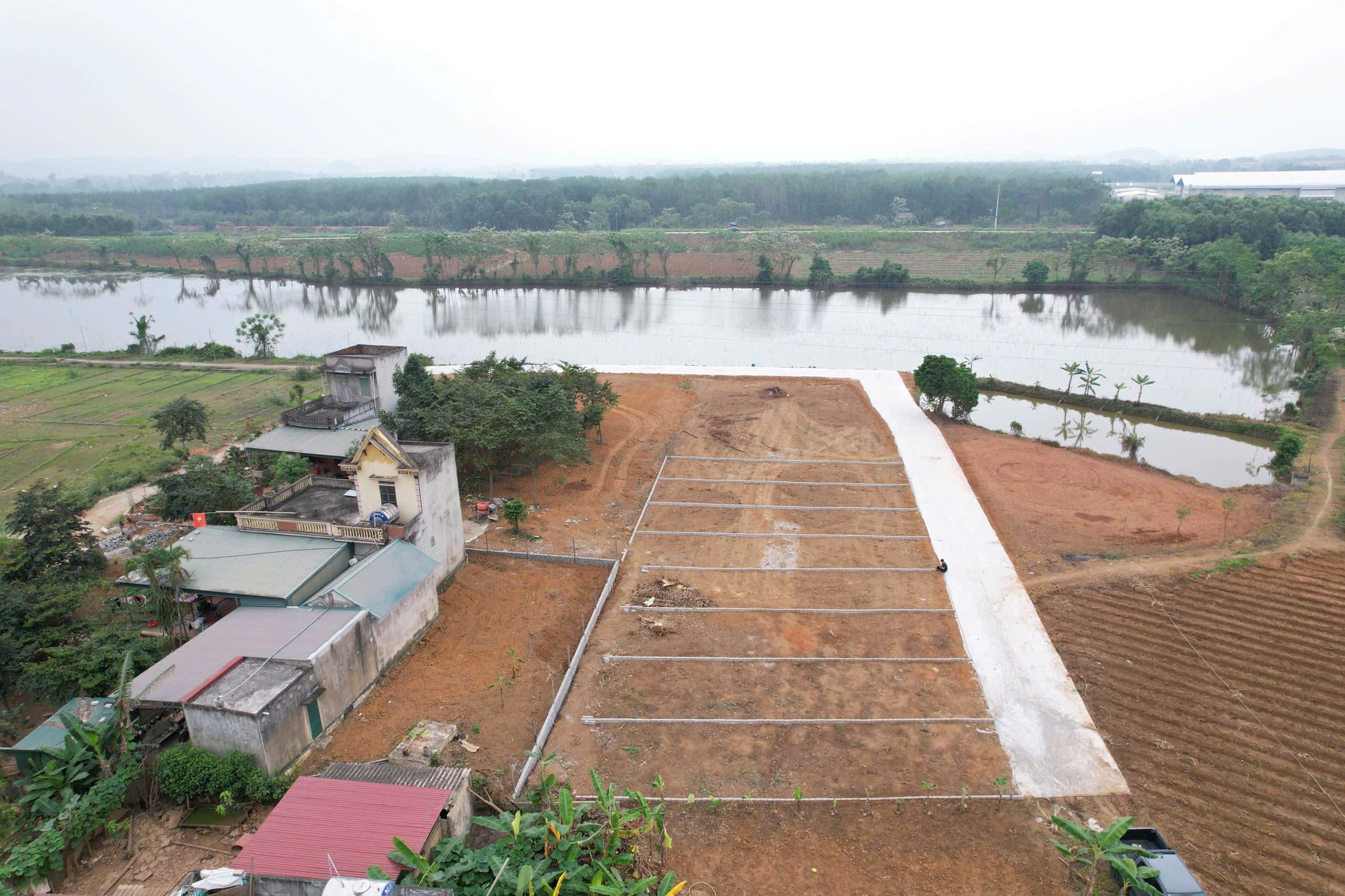 Đất gần cụm công nghiệp Thạch Bình Thạch Thành - hơn 100m2 chỉ từ 1xx triệu, ô tô vào tận đất