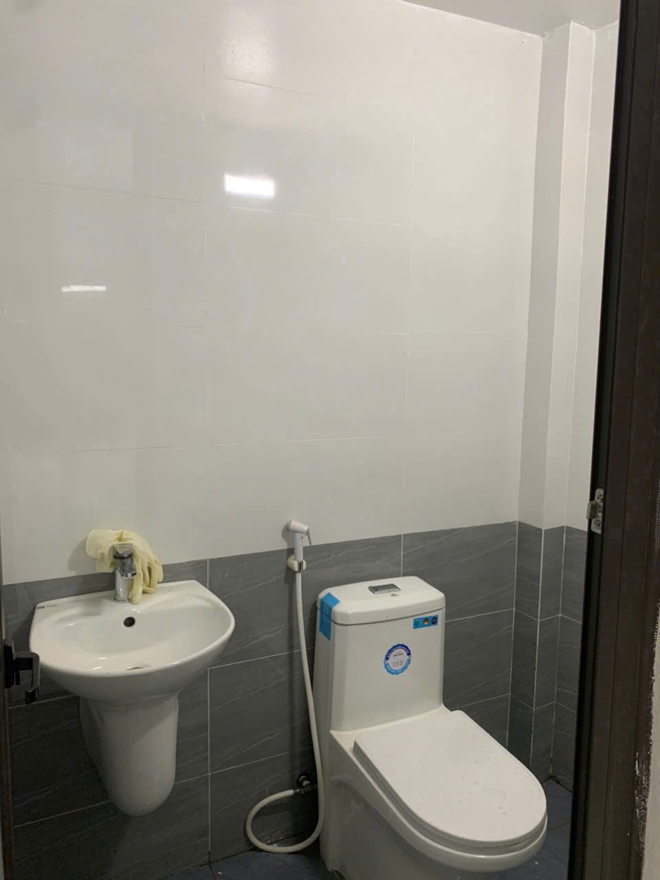 Nhà 4 tầng, 45m2 gần TTTM yodo - đối diện Chợ Tây Thành, full nội thất, ở ngay chỉ hơn 2 tỷ