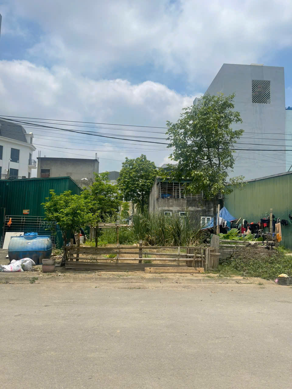 Đất mbqh Đông Hải 55m2 đường 20,5m gần Vinhomes Star city - giá nhỉnh 2 tỷ