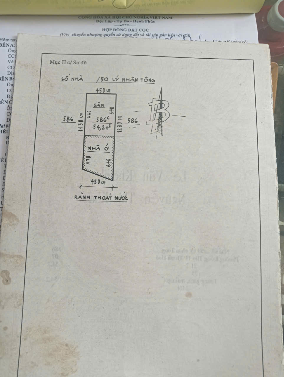 Nhà 2,5 tầng gần quảng trường Lam Sơn - diện tích 70,7m² - giá chỉ 2,x tỷ tại trung tâm tp Thanh Hóa