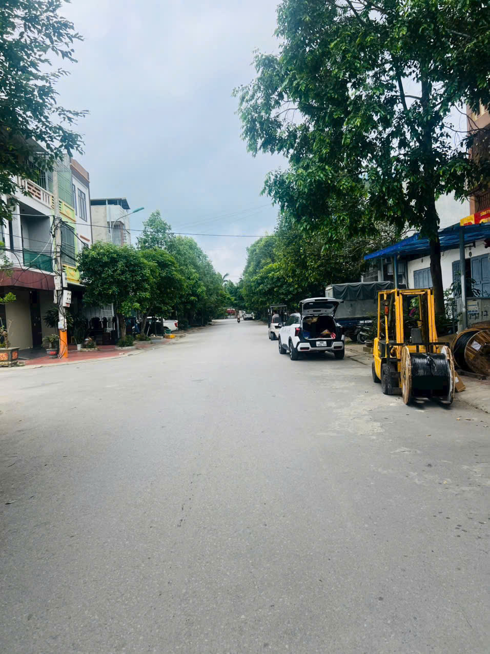Bán đất