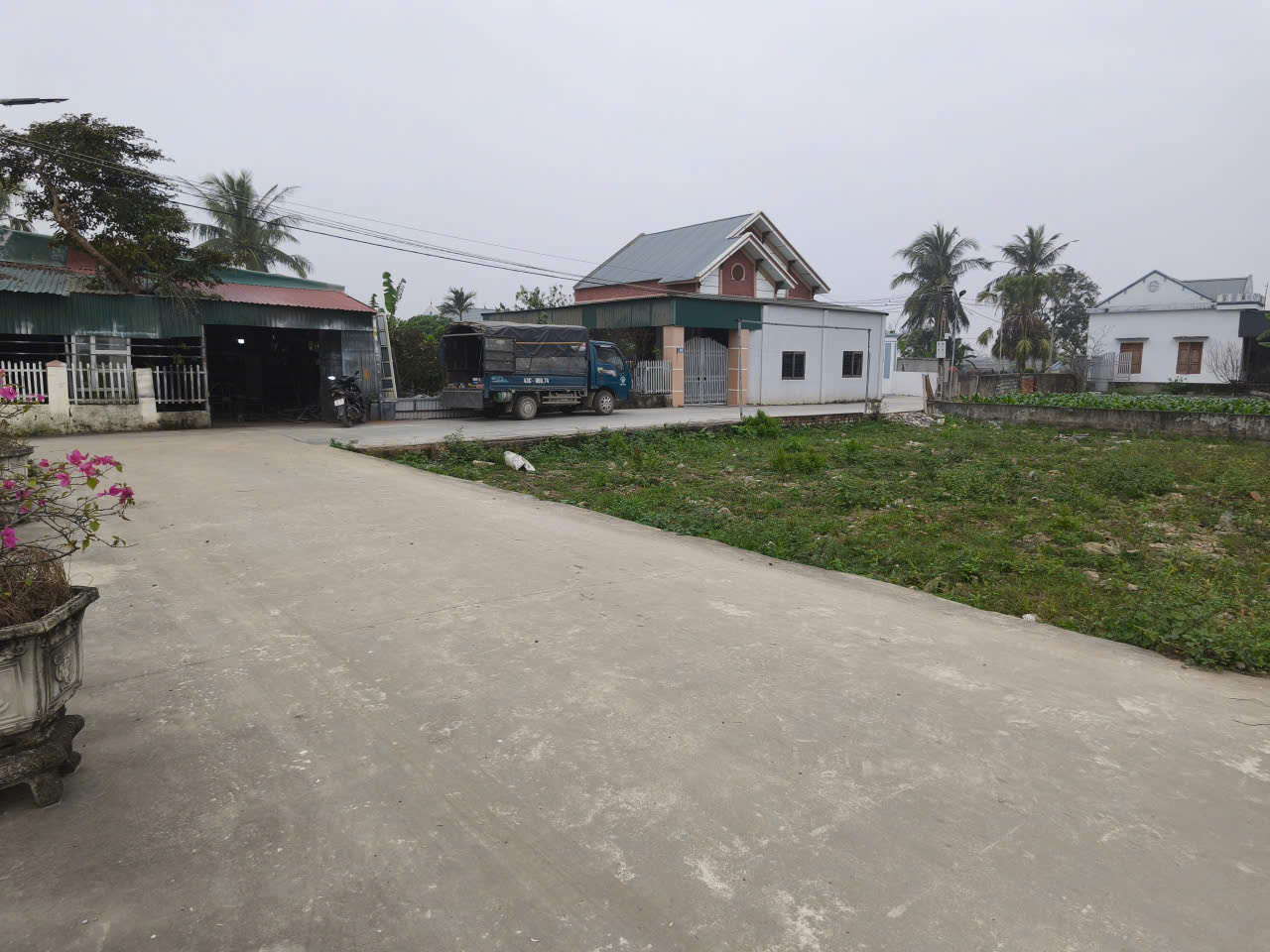 Lô đất đầu ve 2 mặt tiền Quảng Định 100m² - chỉ còn duy nhất 1 lô, giá 700 triệu