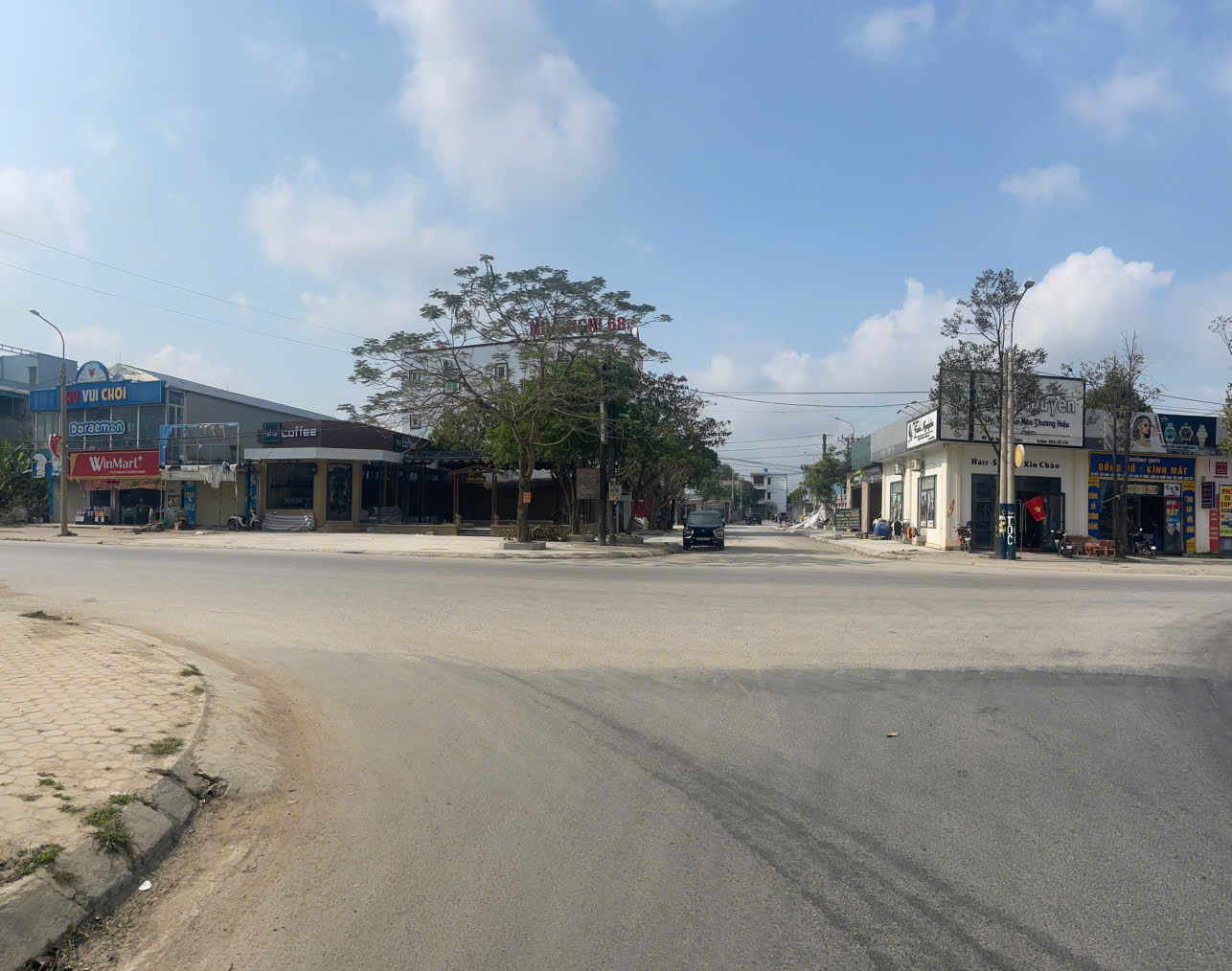 Đất 2.615m² - 3 mặt tiền khu đô thị Hoàng Long, mặt tiền 63m - giá 21tr/m², vị trí kết nối quốc lộ 1a