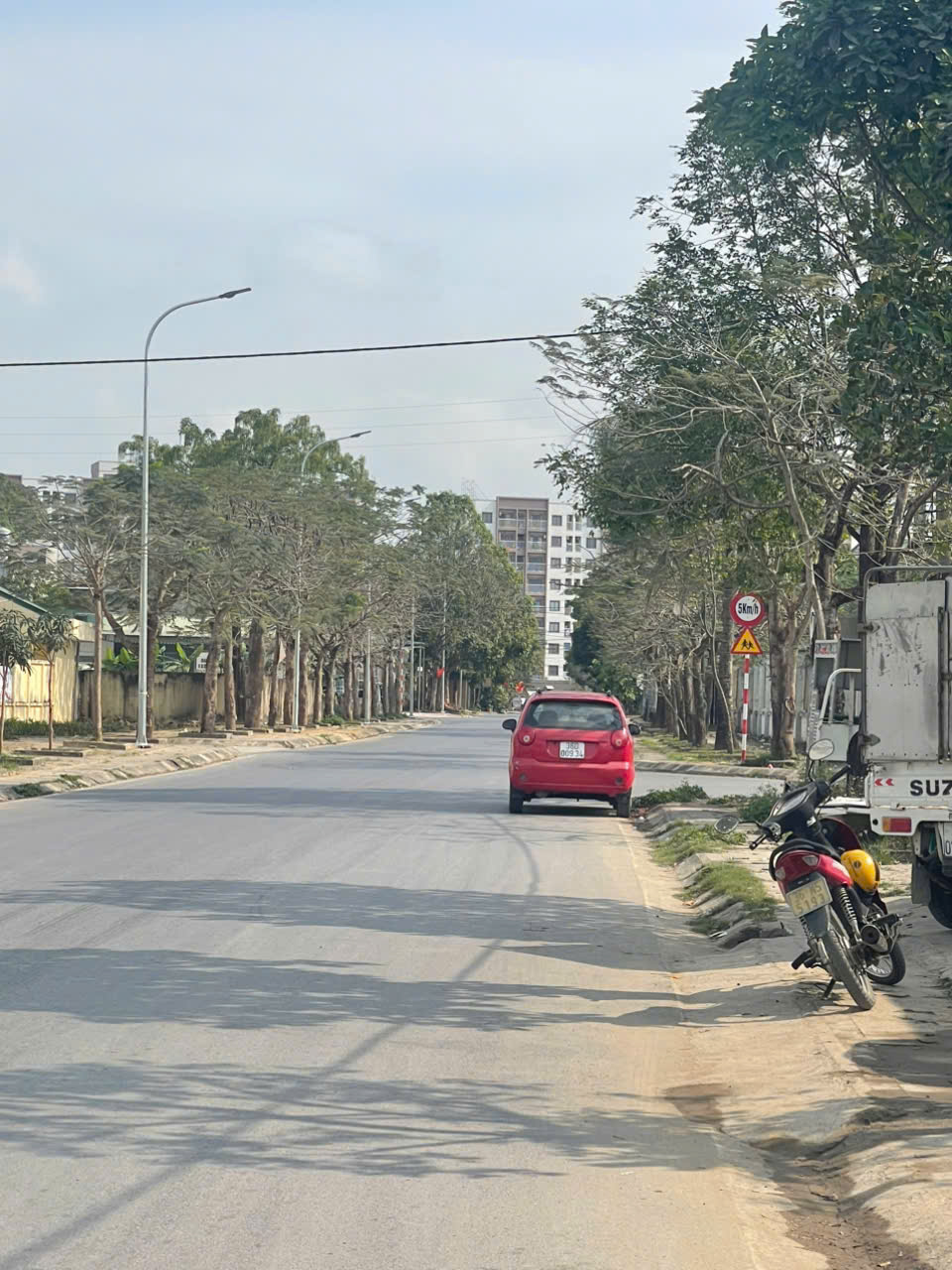 Đất 2.615m² - 3 mặt tiền khu đô thị Hoàng Long, mặt tiền 63m - giá 21tr/m², vị trí kết nối quốc lộ 1a