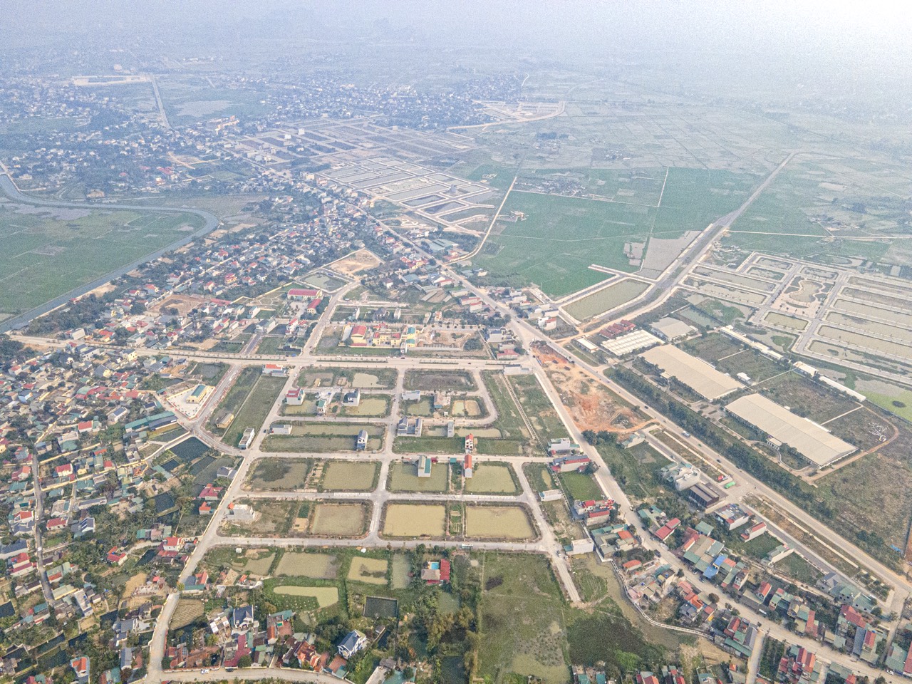 Siêu rẻ lô 102m2 mặt công viên MB725 phường Đông Sơn Thanh Hóa giá chỉ 1,2x tỷ