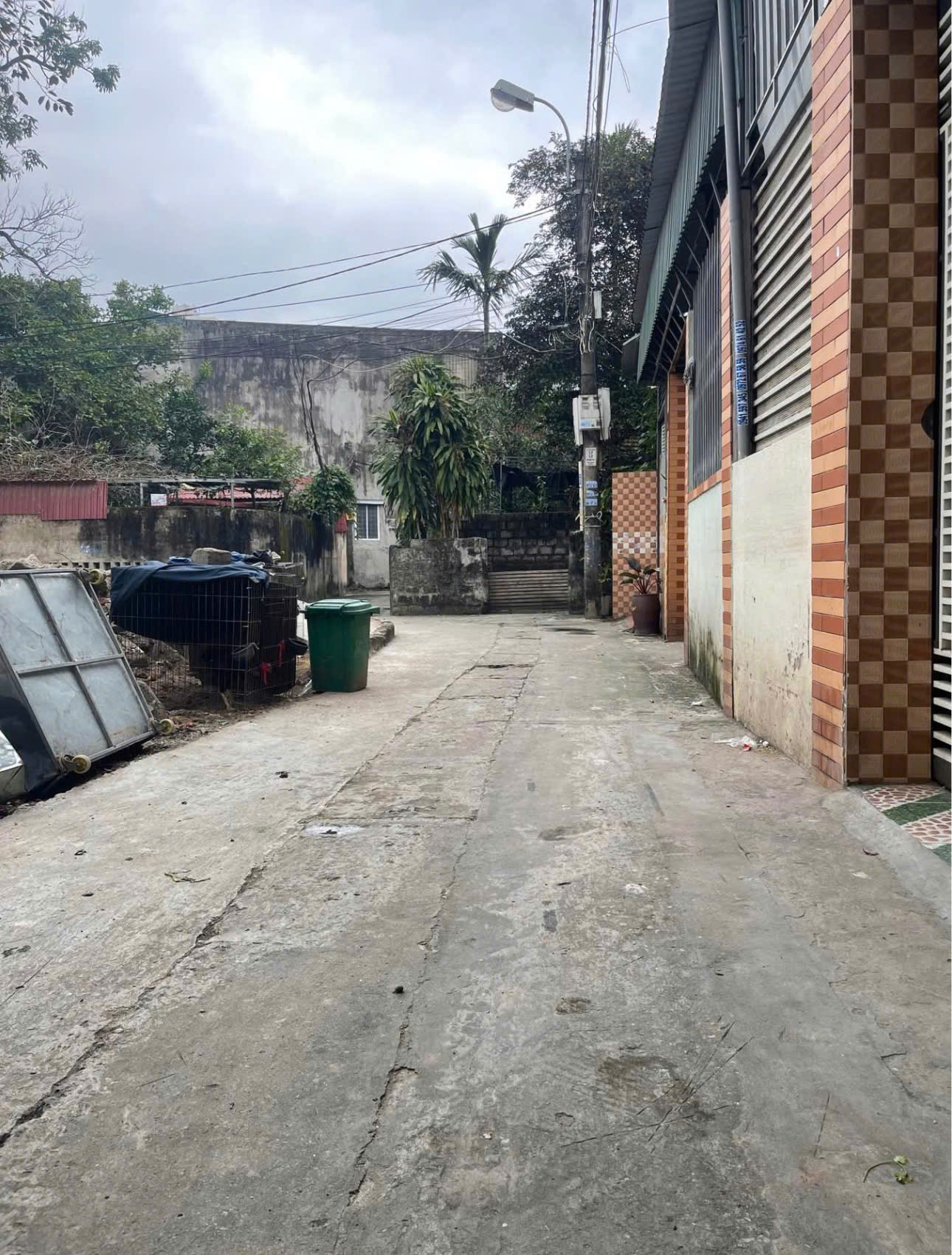 Đất Trần Nguyên Hãn tp Thanh Hoá 42m2 gần Quảng Trường Llam Sơn - giá chỉ 1,3xx tỷ