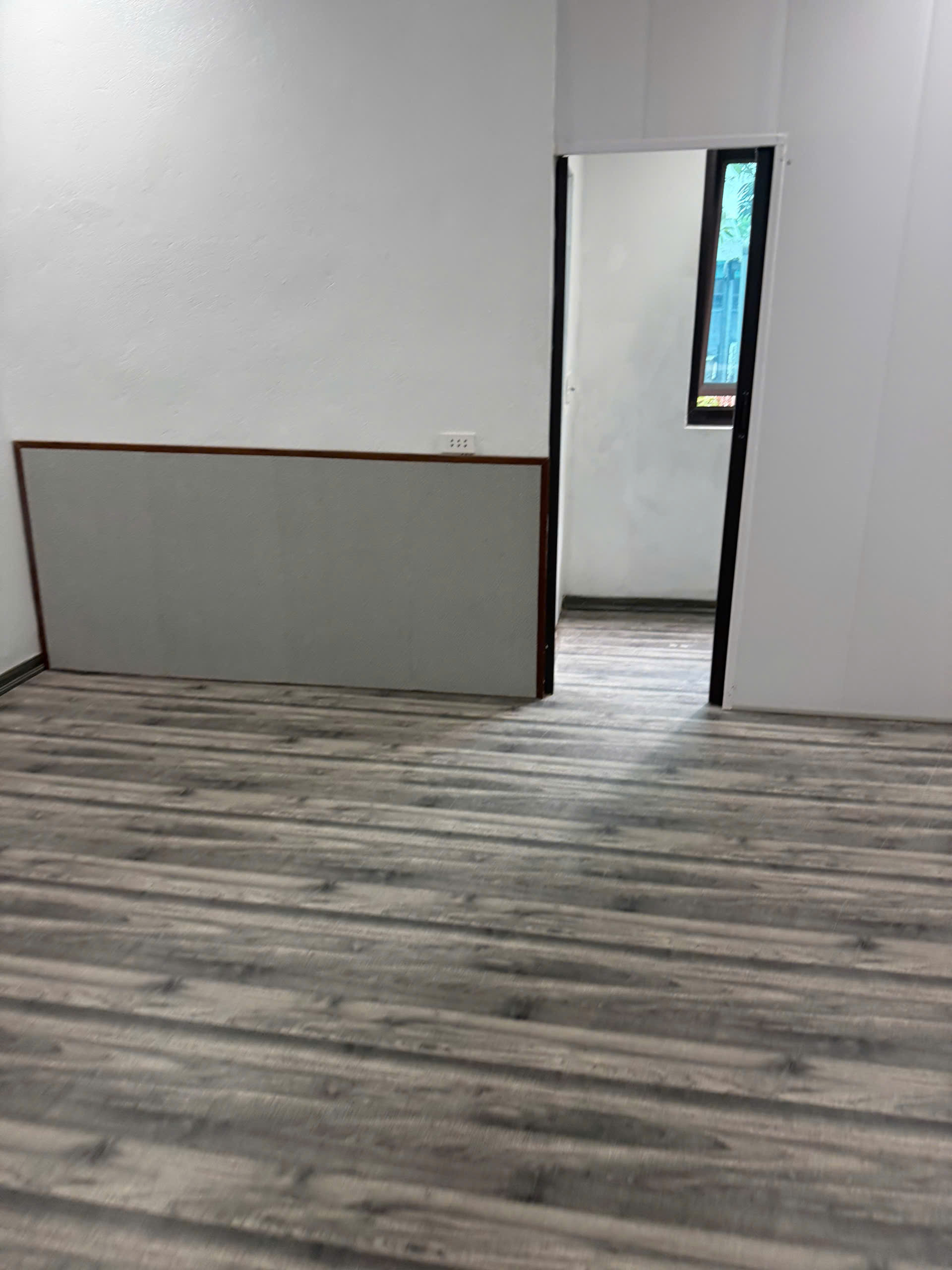 Nhà 2 tầng mặt đường Trịnh Khả - 65m2, mt 4,5m, gần Chợ Nam Thành, trung tâm p. Hạc Thành