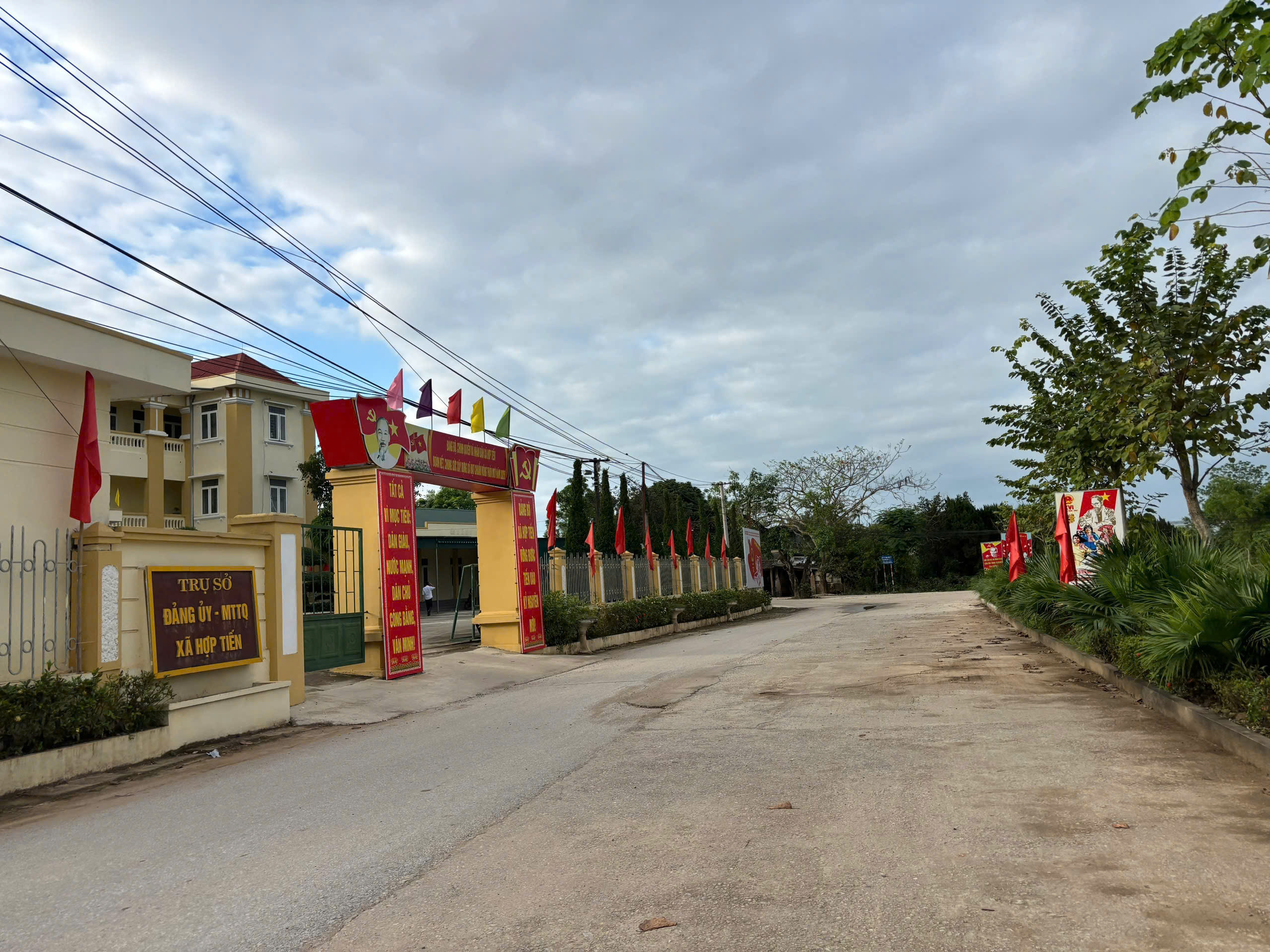 Đất hợp lý Triệu Sơn 105m² áp ve - 75m thổ cư - view tượng Phật lớn nhất thế giới, giá chỉ 5xx