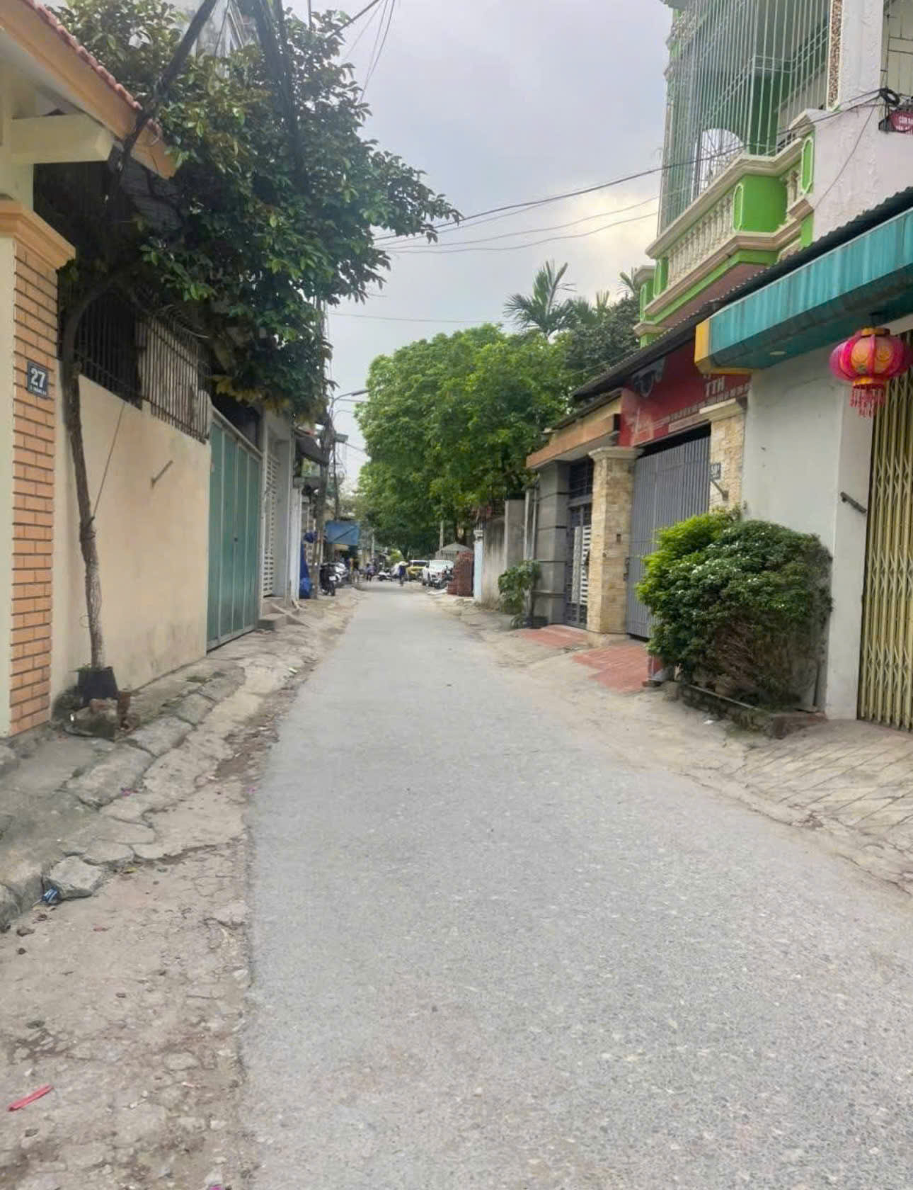 Bán đất tặng nhà Đông Vệ - dt 60m2 - gần trường Lê Lợi, Chợ Nam Thành - giá chỉ 1 tỷ xx