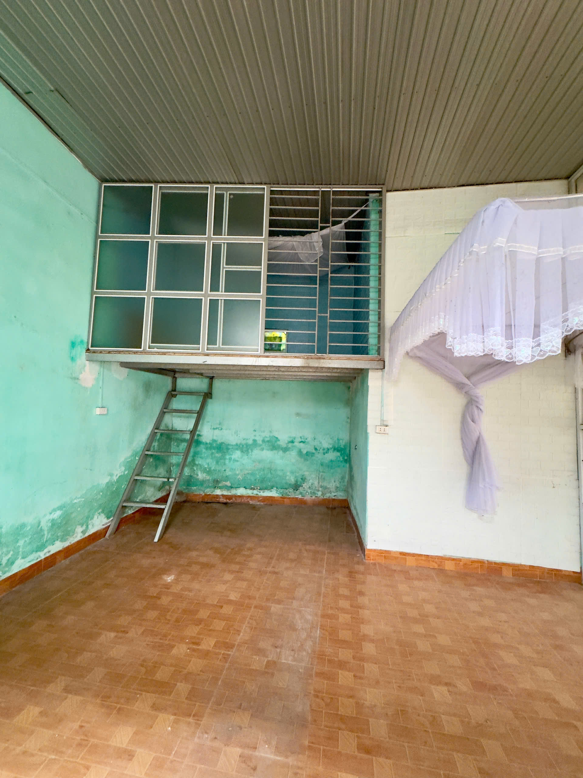 Bán đất tặng nhà 73m² Đông Vệ - ngay sau Chợ Nam Thành, mặt tiền 5.5m nở hậu, giá chỉ 1 tỷ xxx
