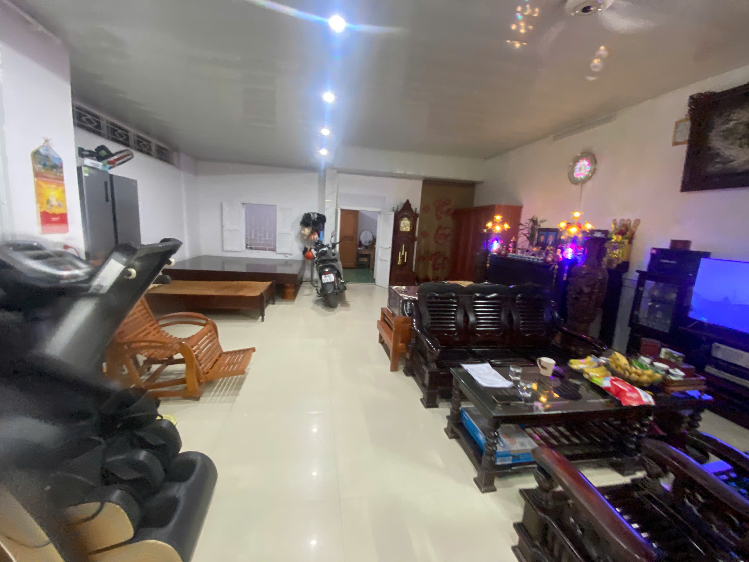 Nhà cấp 4 diện tích 144m² gần ga tàu cao tốc, view sông Nông Giang, giá 2,8 tỷ