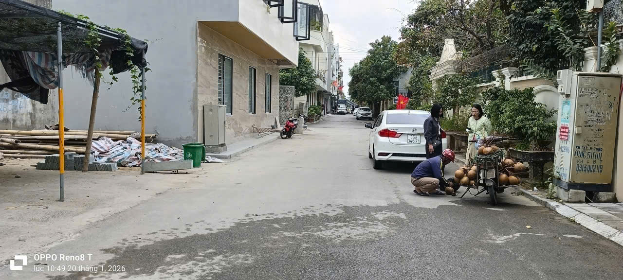Bán cặp 2 lô đất khu đô thị Bình Minh 64m², mặt tiền 4m, gần vòng xuyến con Hạc, giá 4,05 tỷ
