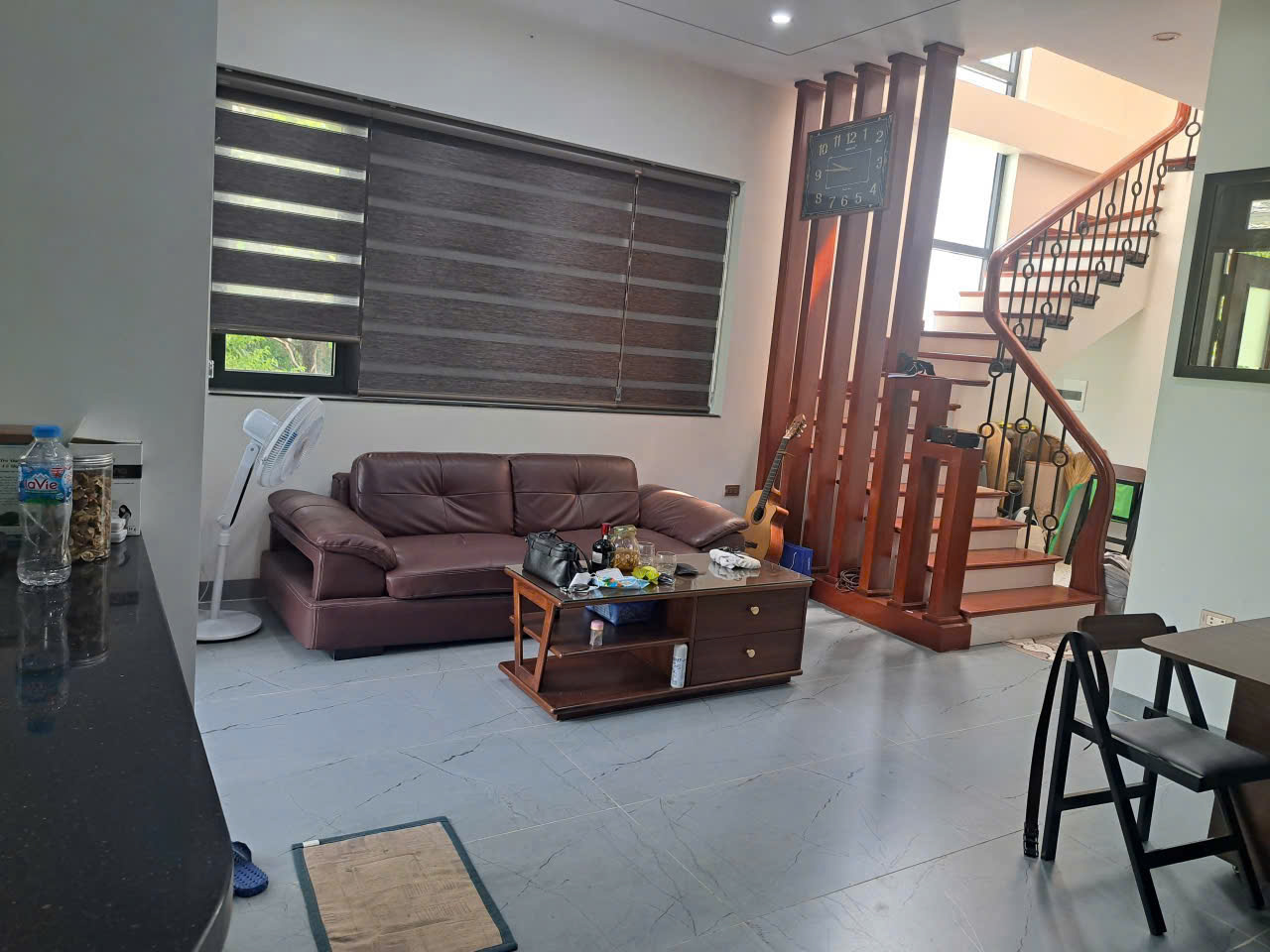 Nhà 2,5 tầng đầu ve 103,5m² ngay cổng trường Newton, khu Bình Minh, giá 9,6 tỷ