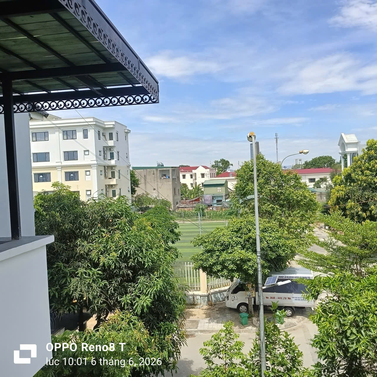 Nhà 2,5 tầng đầu ve 103,5m² ngay cổng trường Newton, khu Bình Minh, giá 9,6 tỷ