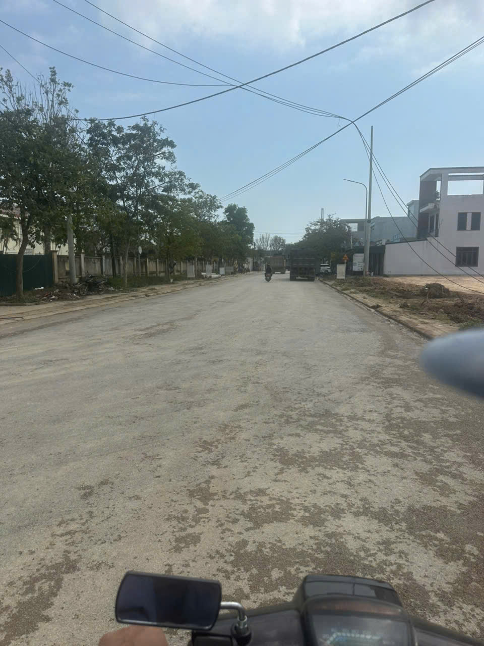 Bán đất Lưu Vệ Tân Phong 116m² mặt tiền 6m, sát Ecopark giá 1,25 tỷ