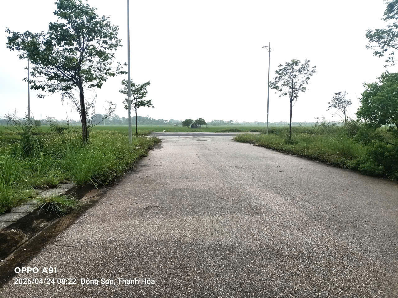 Bán đất lk2 mb 650 Đông Khê - 90m², mặt tiền 5m, đường 7,5m, giá chỉ 1,15 tỷ