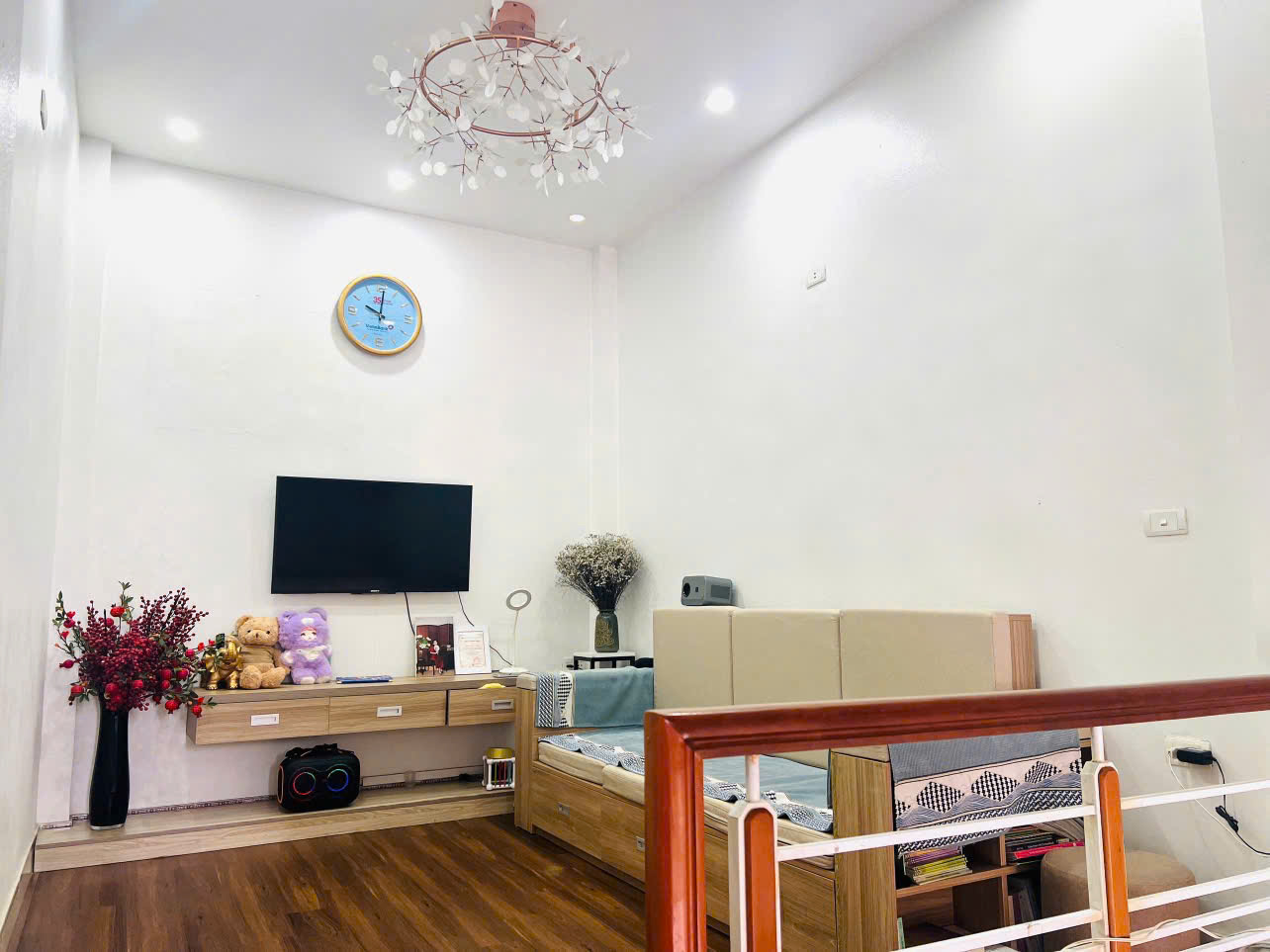 Nhà 3,5 tầng trục chính Mai An Tiêm - 120m² sàn, full nội thất, giá chỉ 3,188 tỷ