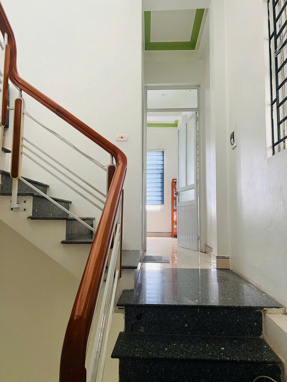 Nhà 3,5 tầng trục chính Mai An Tiêm - 120m² sàn, full nội thất, giá chỉ 3,188 tỷ