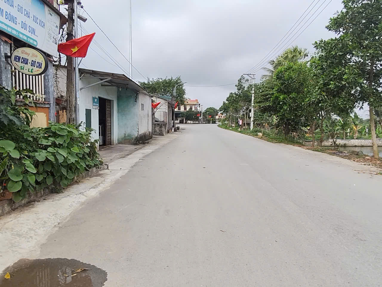 Nhà 1 tầng kiên cố 200m² đường Bút Sơn 2, thị trấn Bút Sơn - mặt tiền 10m, giá 2,72 tỷ