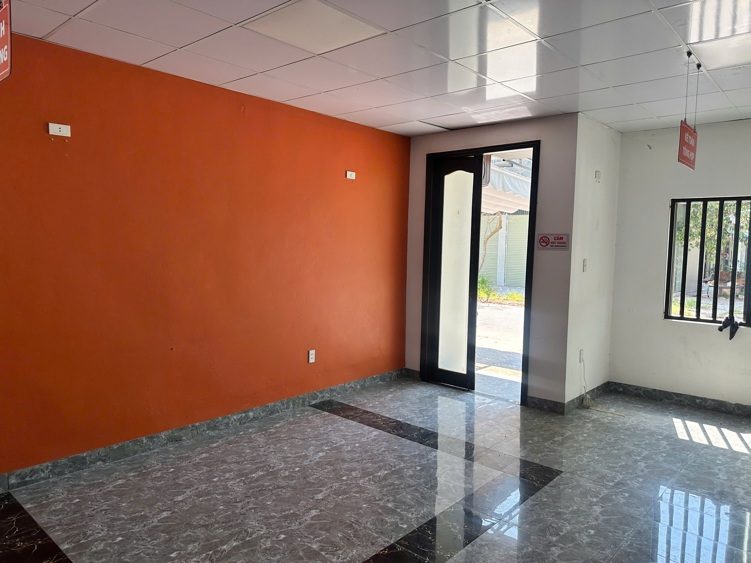 Nhà đẹp MB 530 - 58m², mặt tiền 5m, sát chung cư C5, gần khách sạn Mường Thanh, giá 4 tỷ xx
