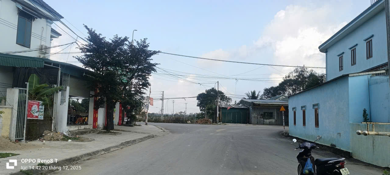 Đất nền MBQH 3078 Đông Quang, 125m2, đường đôi 30m, sổ hồng