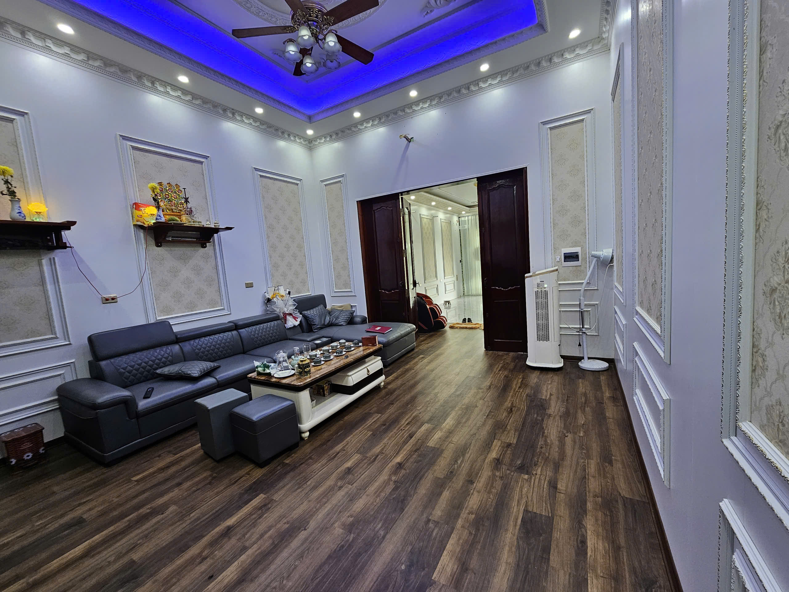 Bán nhà 2 tầng đẹp, 125m2 mặt tiền 5m, đường nhựa 10m cạnh công sở Quảng Hợp, Quảng Xương