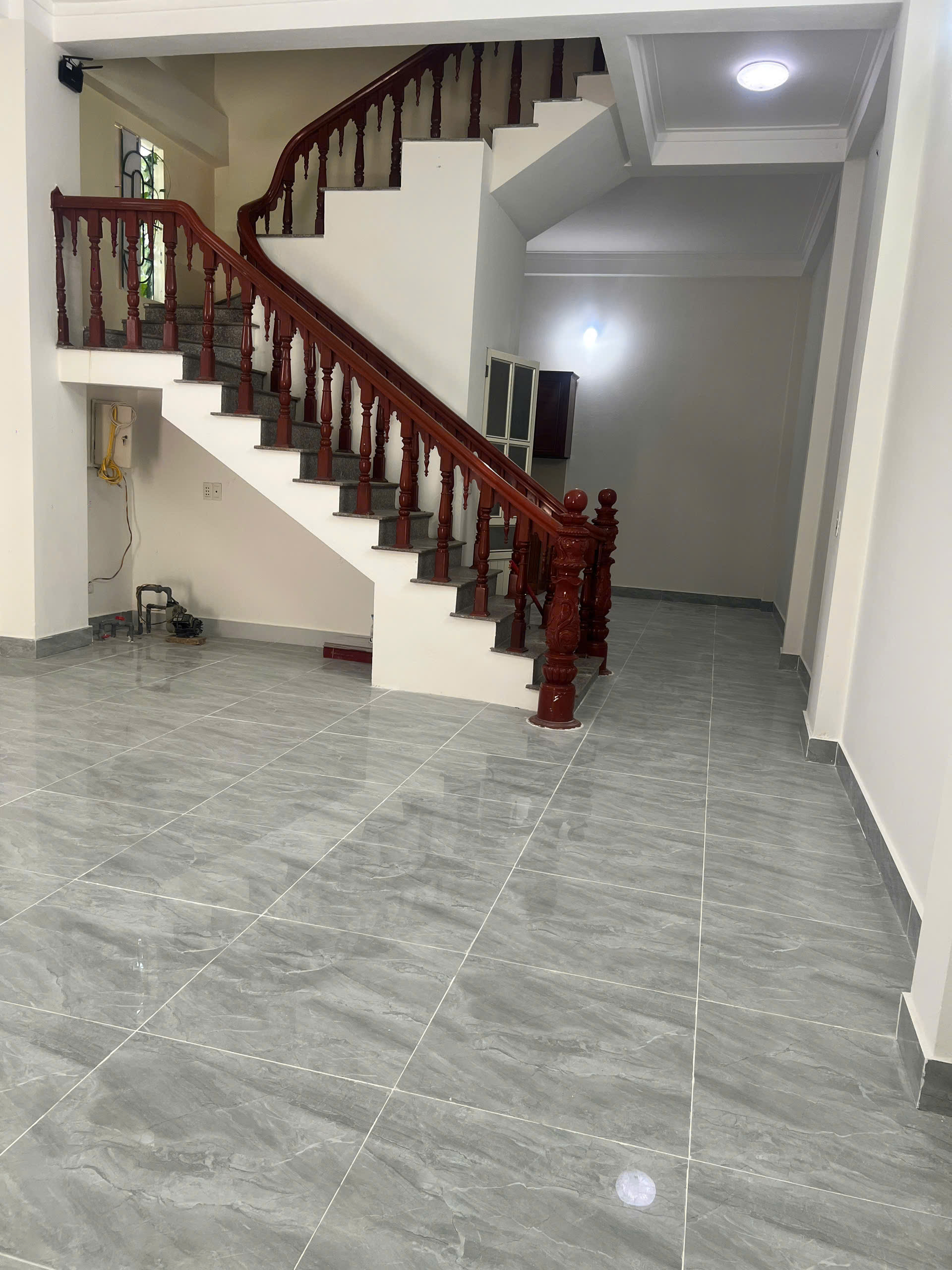 Bán nhà 3 tầng 2 mặt tiền 65m2 Đông Hương, gần Công viên nước Đông Hương – 2,65 tỷ