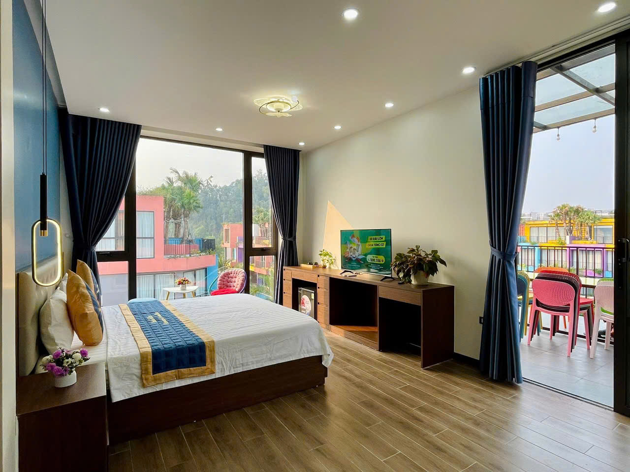 Bán Villa Flamingo Hải Tiến 96m2, 4 tầng, sổ hồng, giá 6,5 tỷ