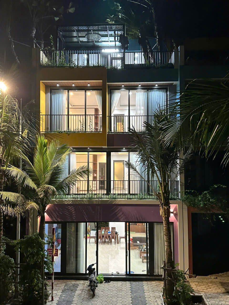 Bán Villa Flamingo Hải Tiến 96m2, 4 tầng, sổ hồng, giá 6,5 tỷ